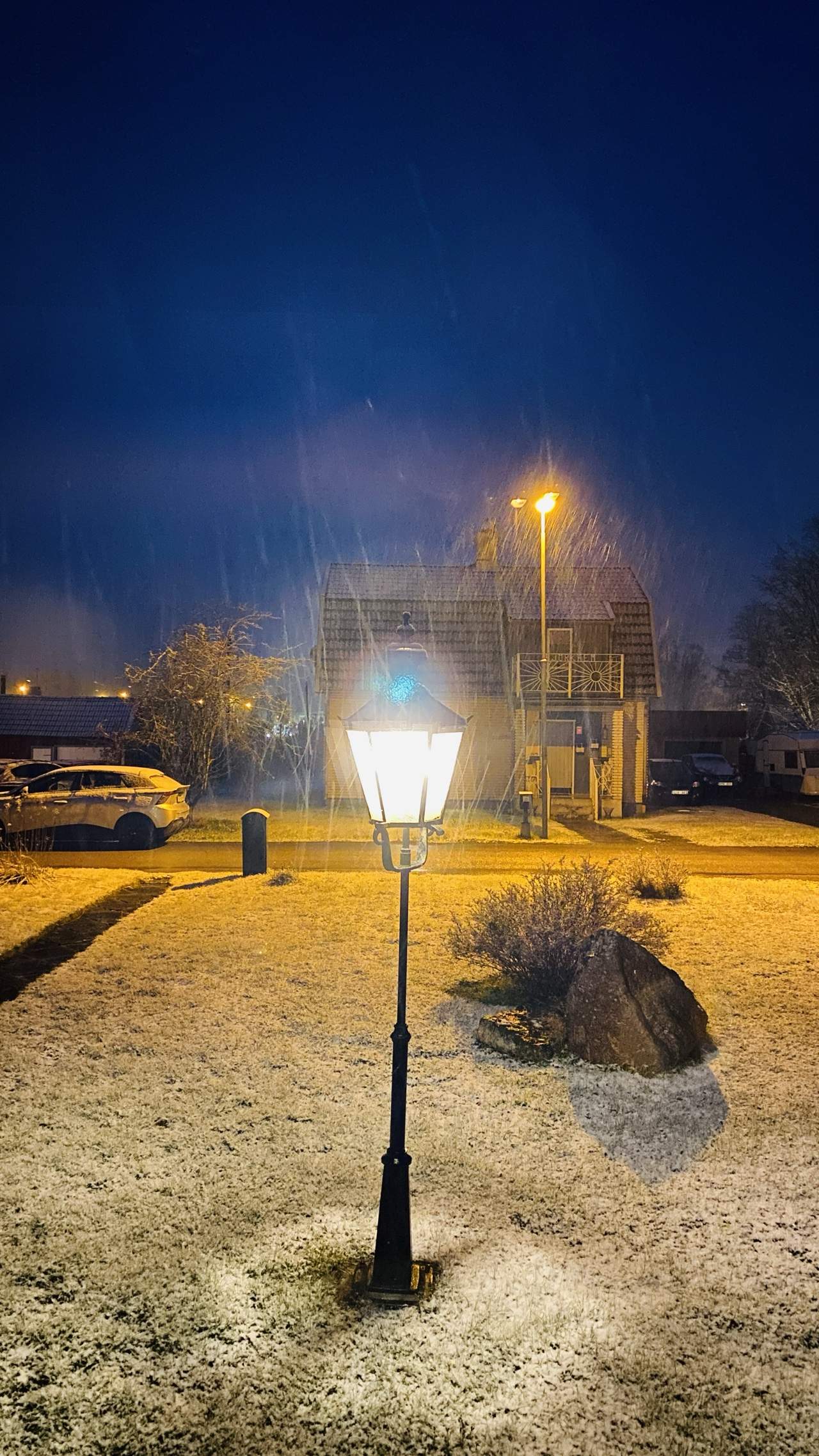 Bild ohne Beschreibung Bild ohne Beschreibung