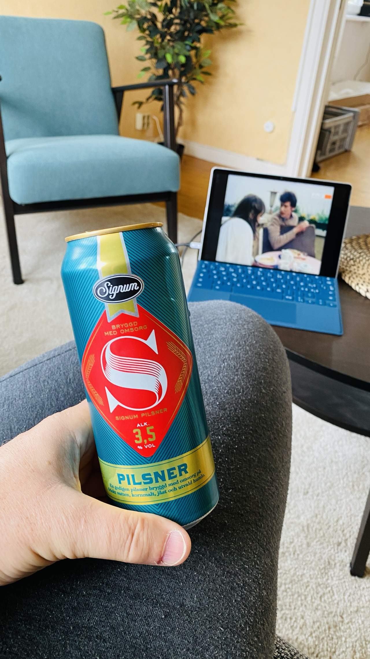 Bild ohne Beschreibung Bild ohne Beschreibung