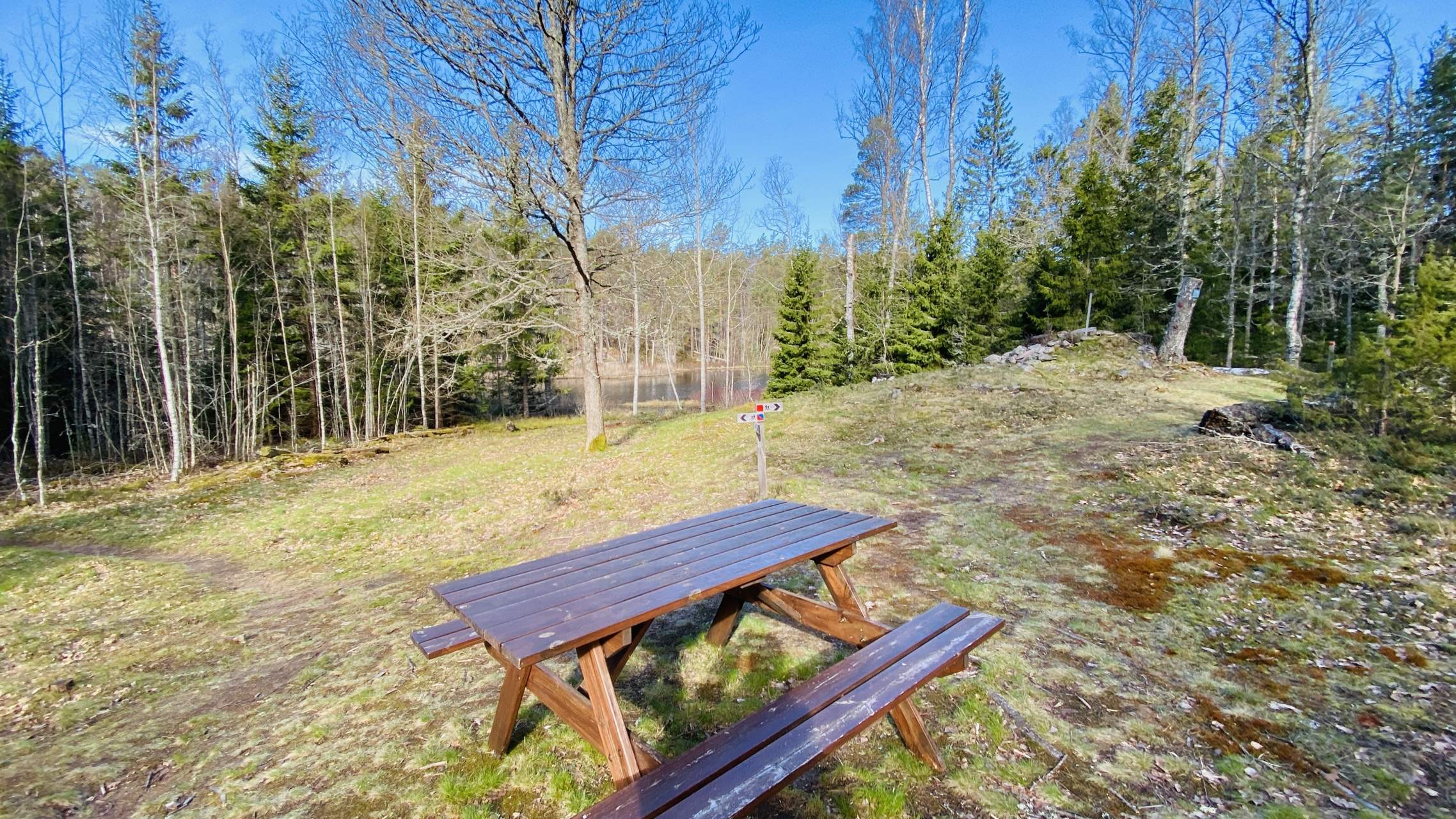 Bild ohne Beschreibung Bild ohne Beschreibung