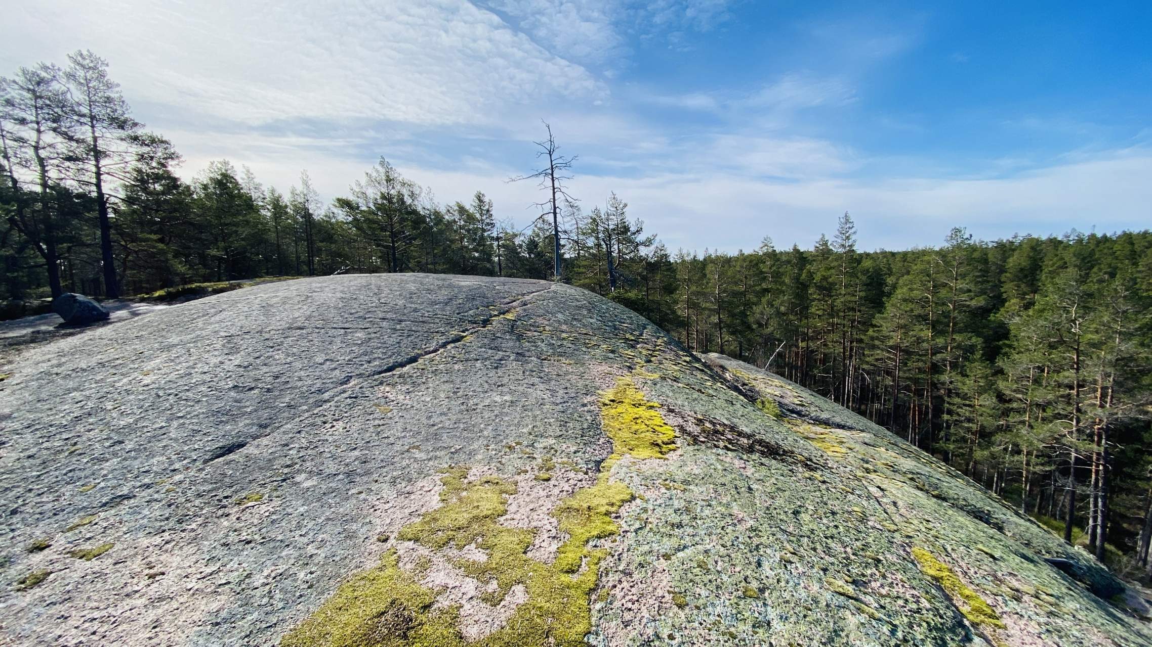 Bild ohne Beschreibung Bild ohne Beschreibung