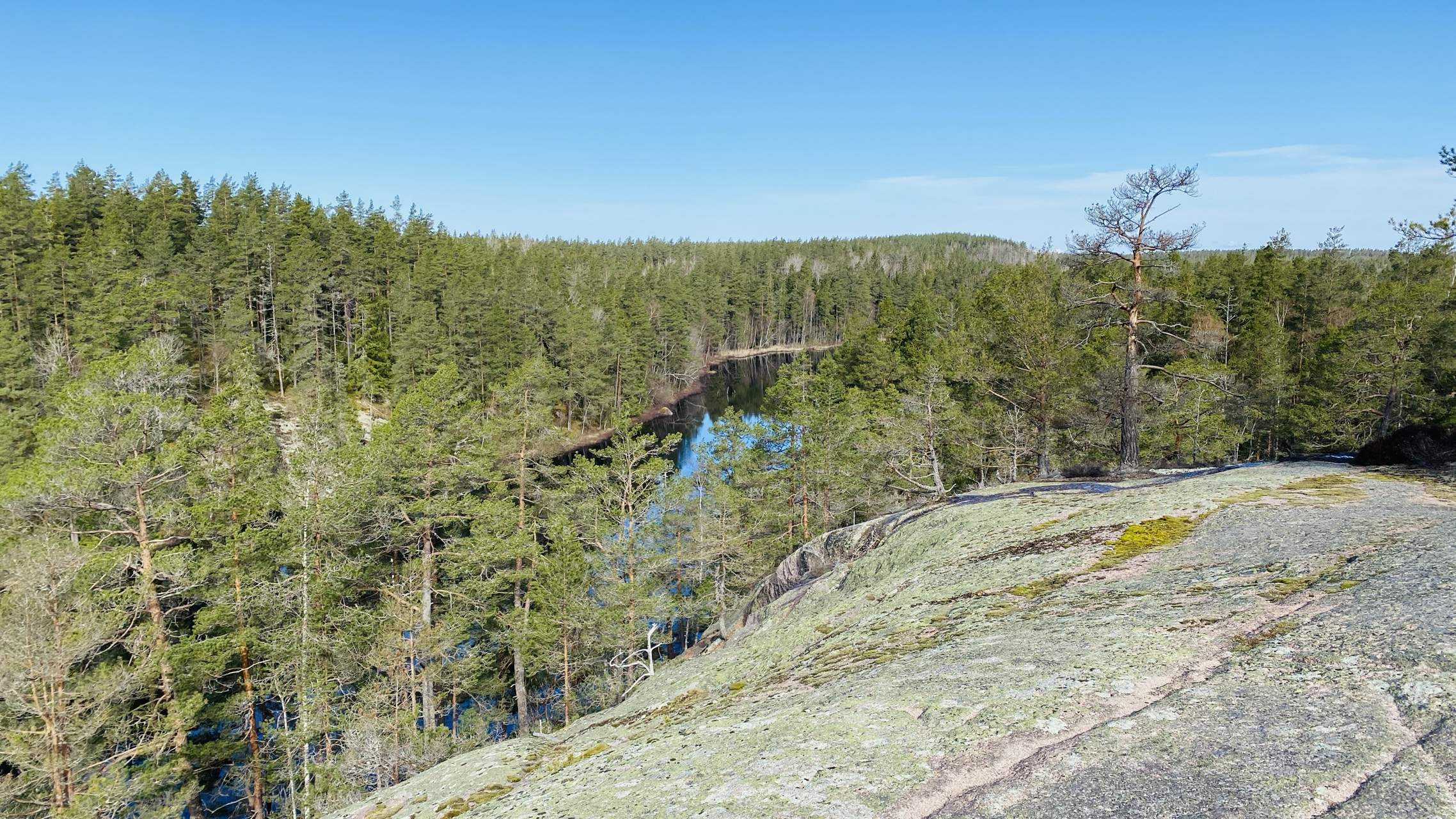 Bild ohne Beschreibung Bild ohne Beschreibung