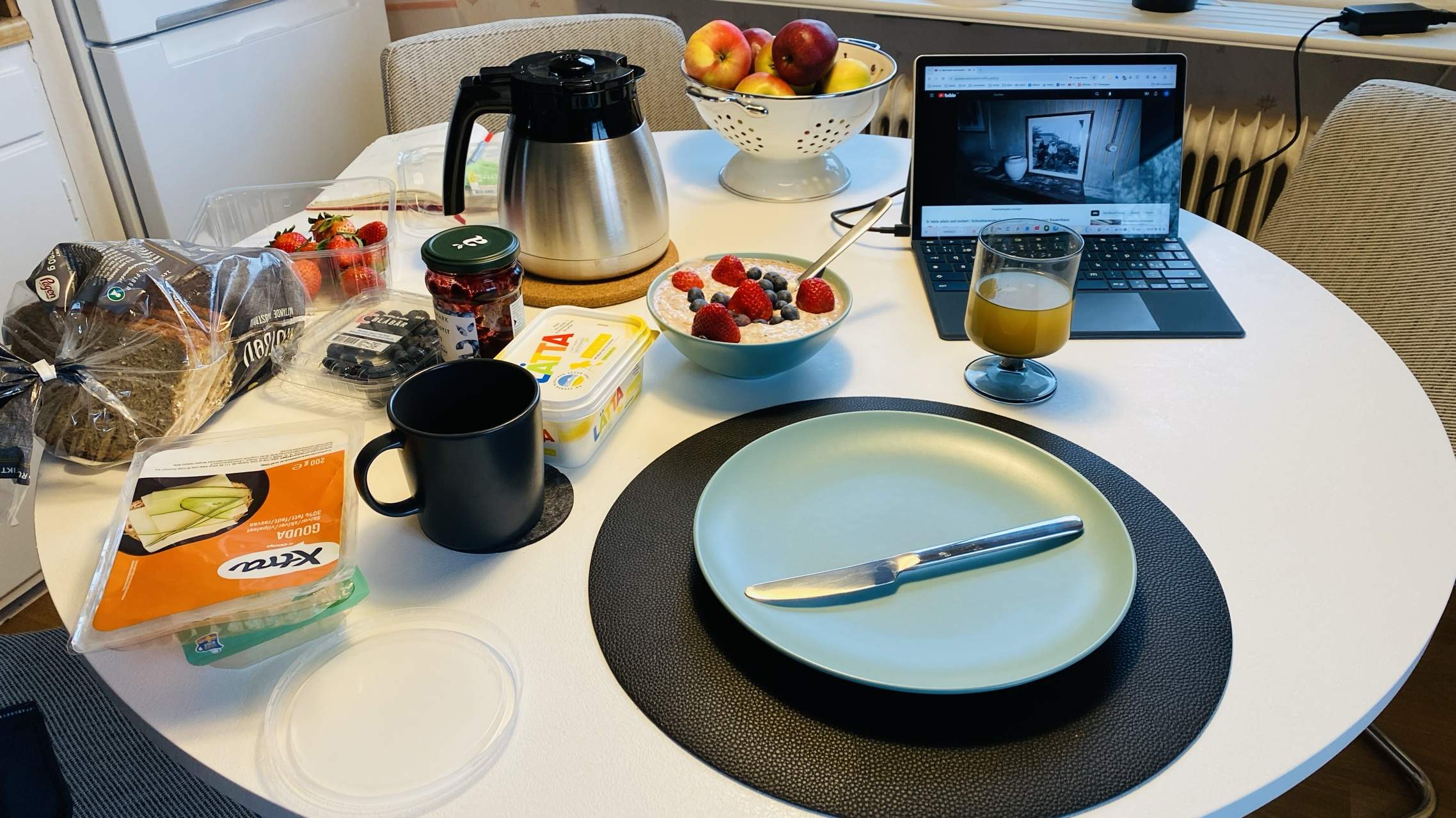 Bild ohne Beschreibung Bild ohne Beschreibung