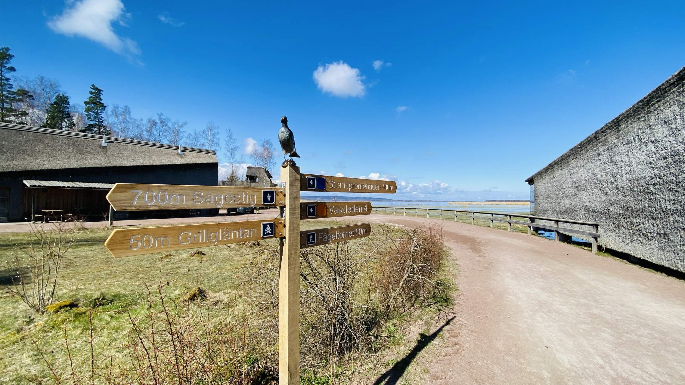 Bild ohne Beschreibung Bild ohne Beschreibung