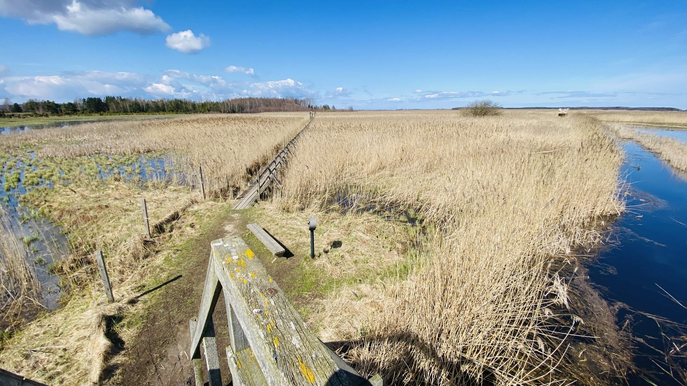 Bild ohne Beschreibung Bild ohne Beschreibung