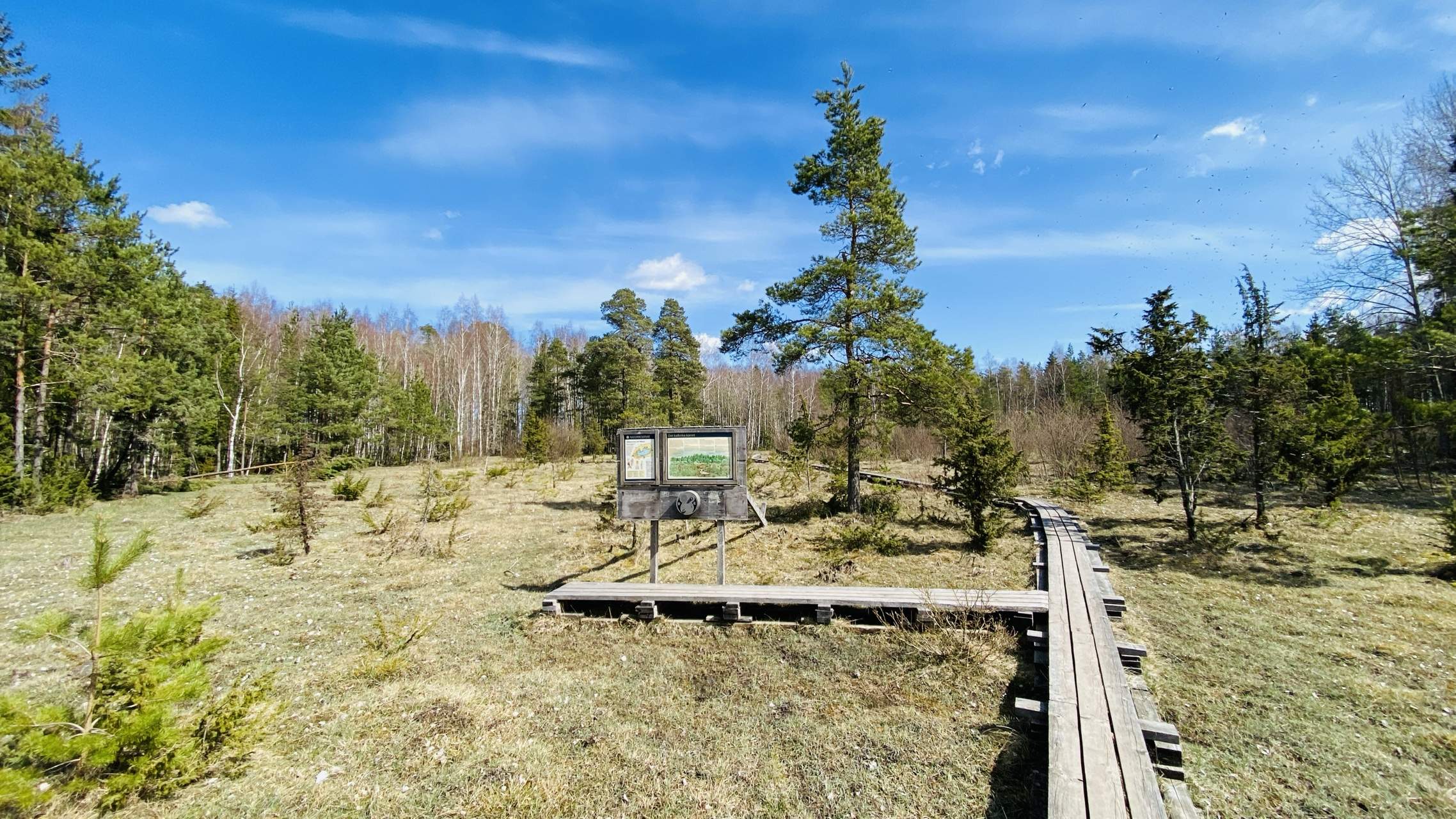 Bild ohne Beschreibung Bild ohne Beschreibung