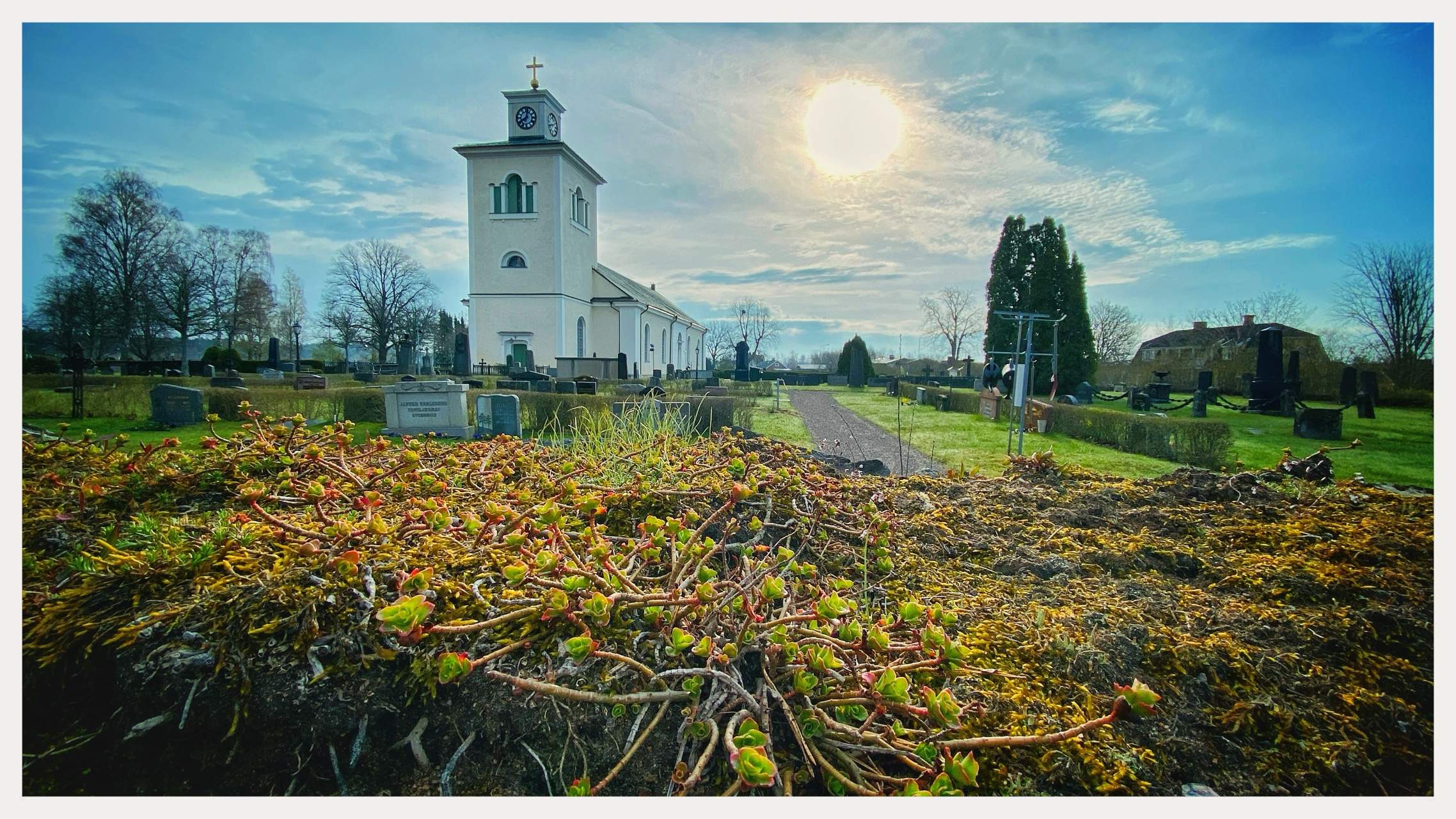Bild ohne Beschreibung Bild ohne Beschreibung