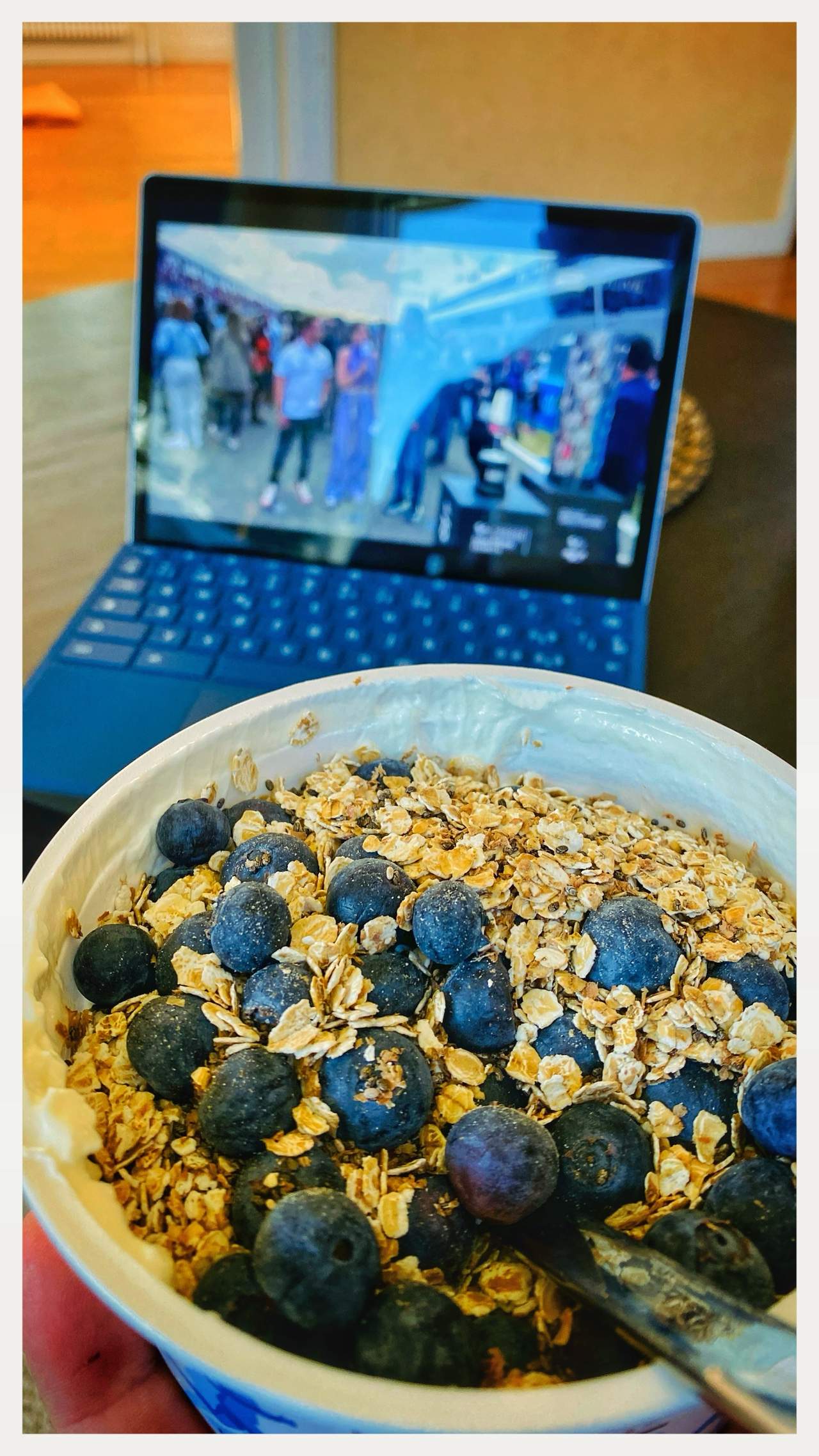 Bild ohne Beschreibung Bild ohne Beschreibung