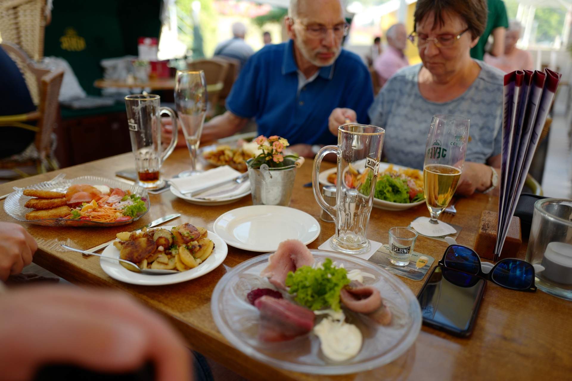 Bild ohne Beschreibung Bild ohne Beschreibung