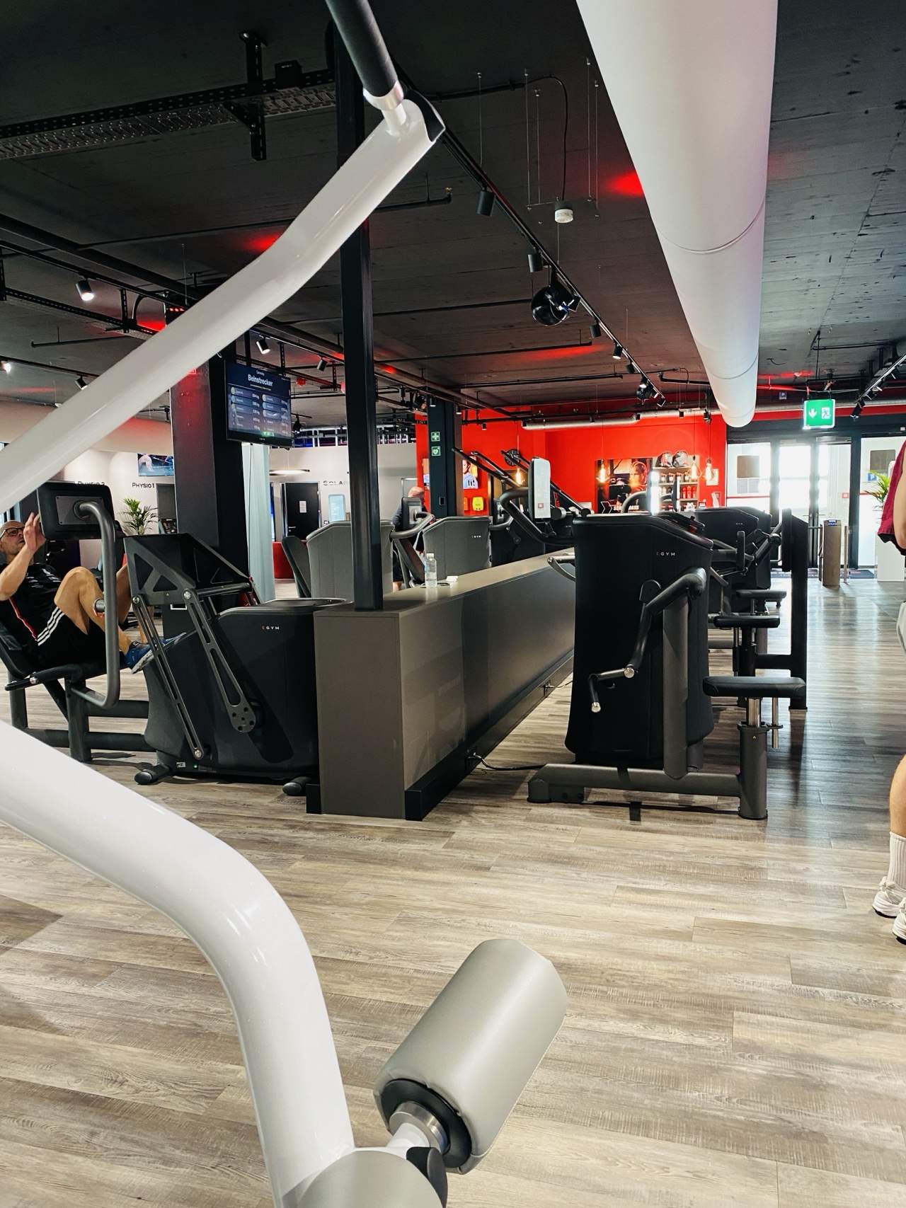 Bild ohne Beschreibung Bild ohne Beschreibung