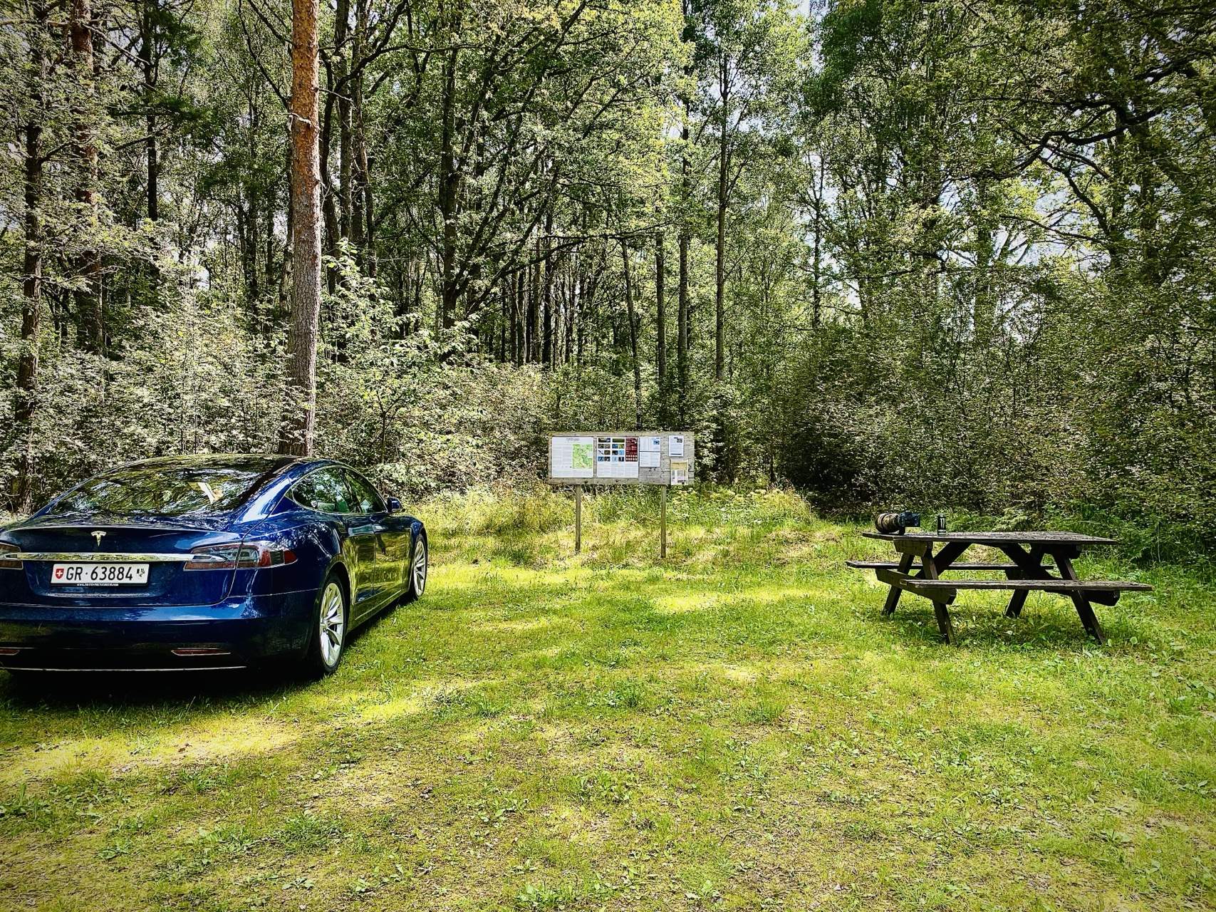 Bild ohne Beschreibung Bild ohne Beschreibung