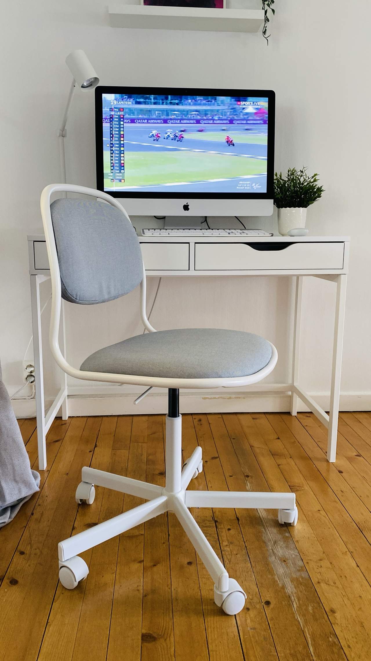 Bild ohne Beschreibung Bild ohne Beschreibung