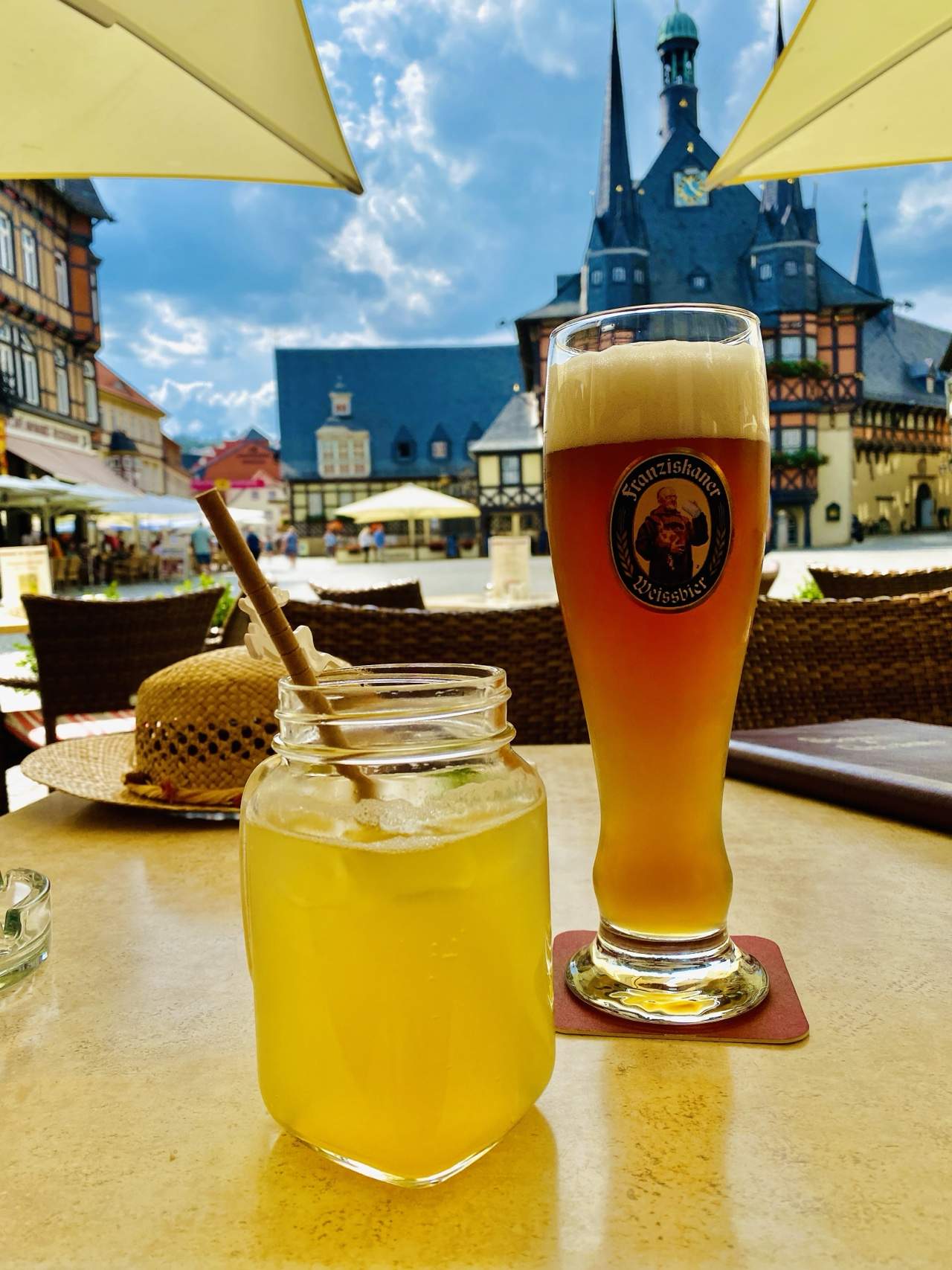 Bild ohne Beschreibung Bild ohne Beschreibung