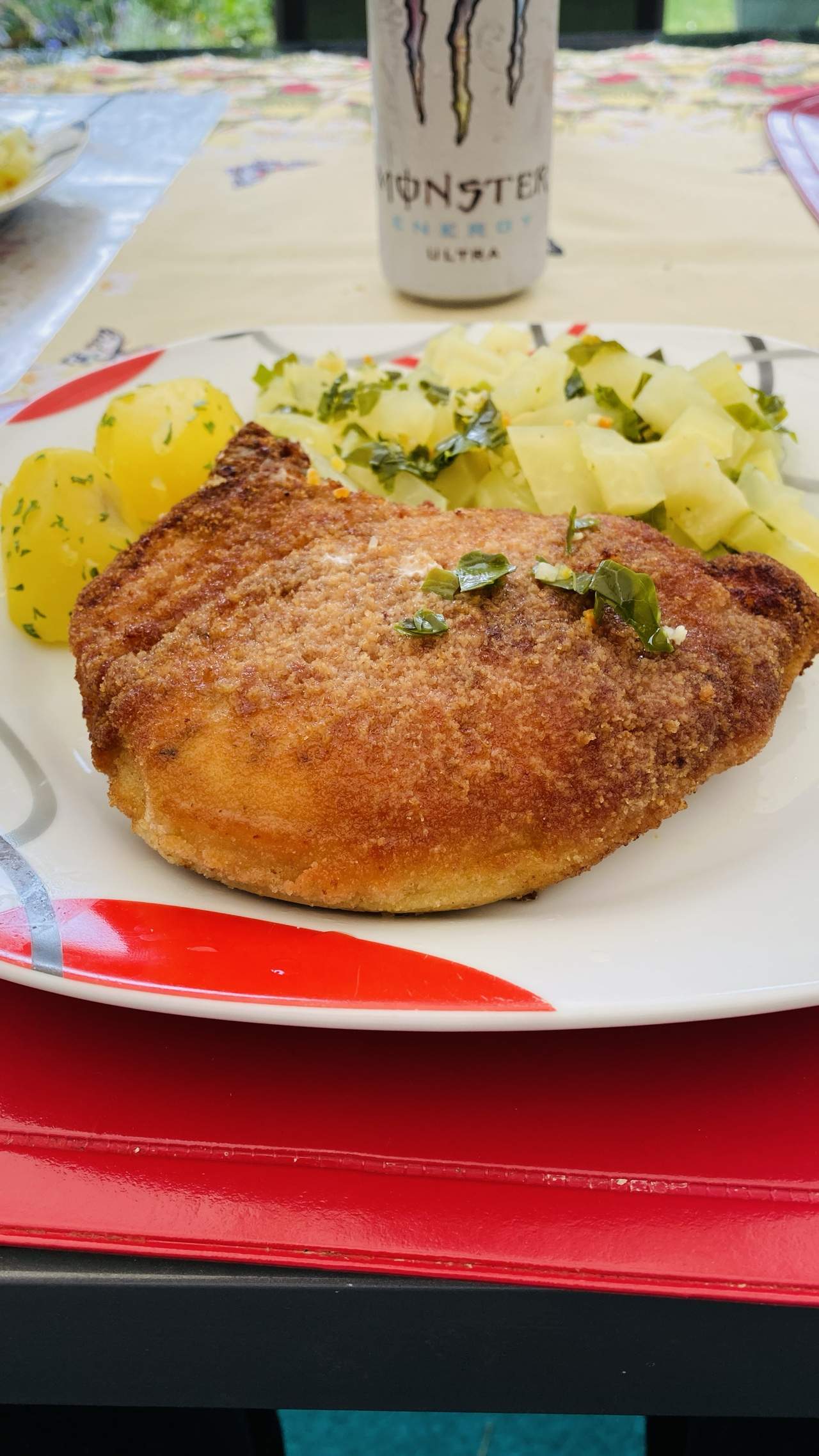 Bild ohne Beschreibung Bild ohne Beschreibung