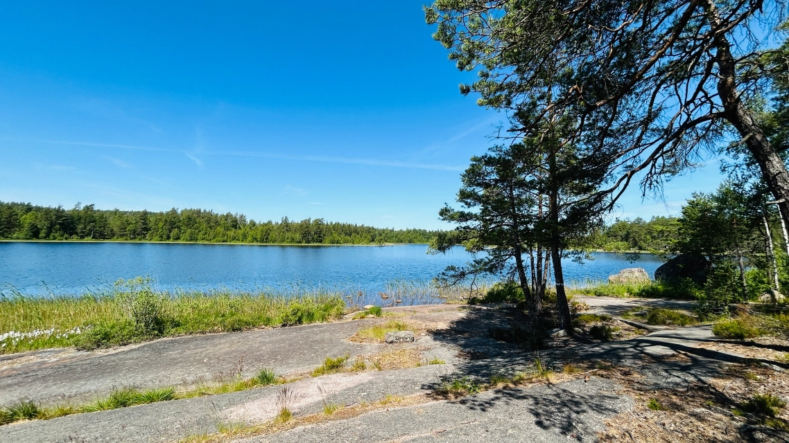 Bild ohne Beschreibung Bild ohne Beschreibung