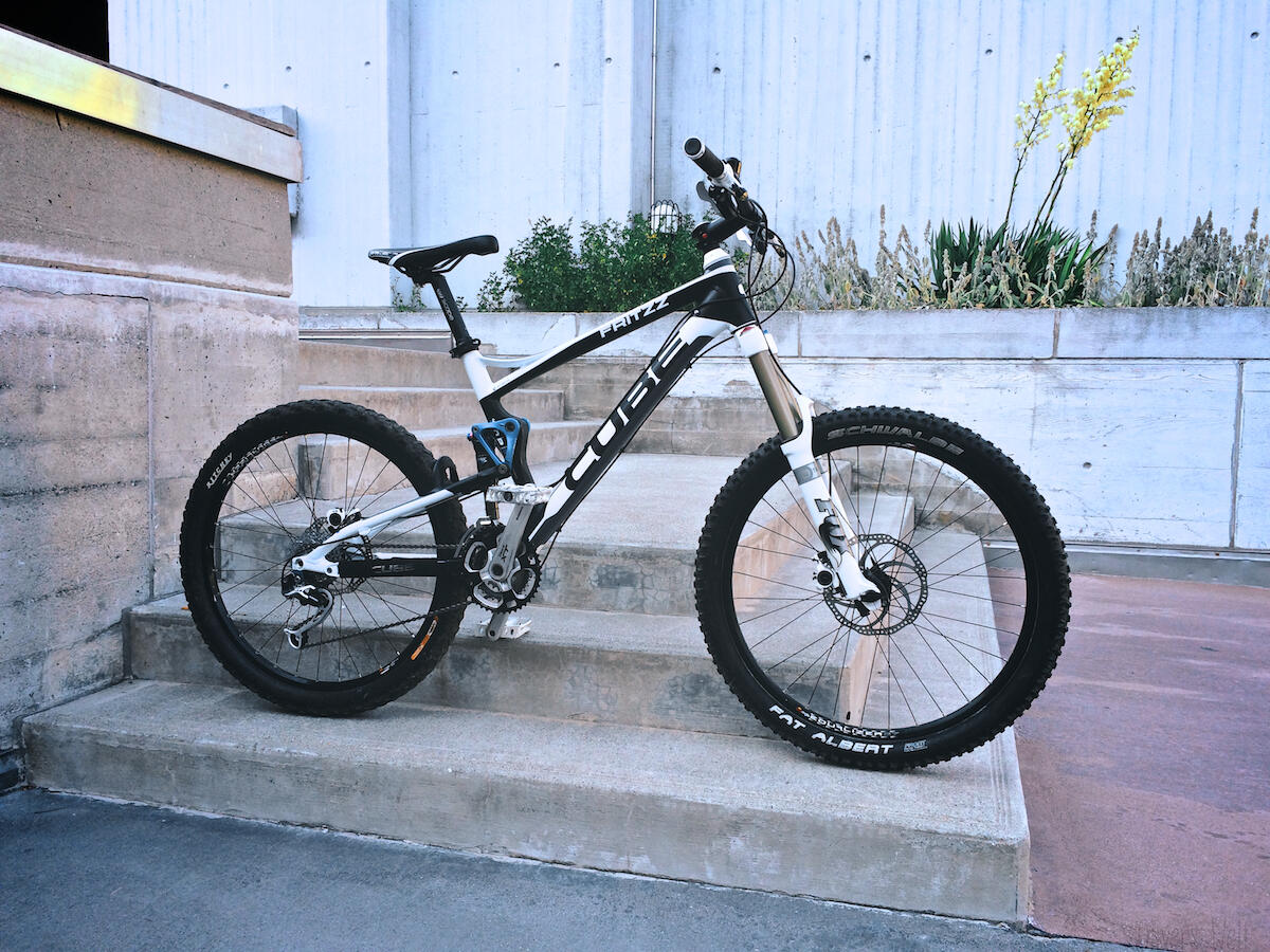 Bild ohne Beschreibung Bild ohne Beschreibung