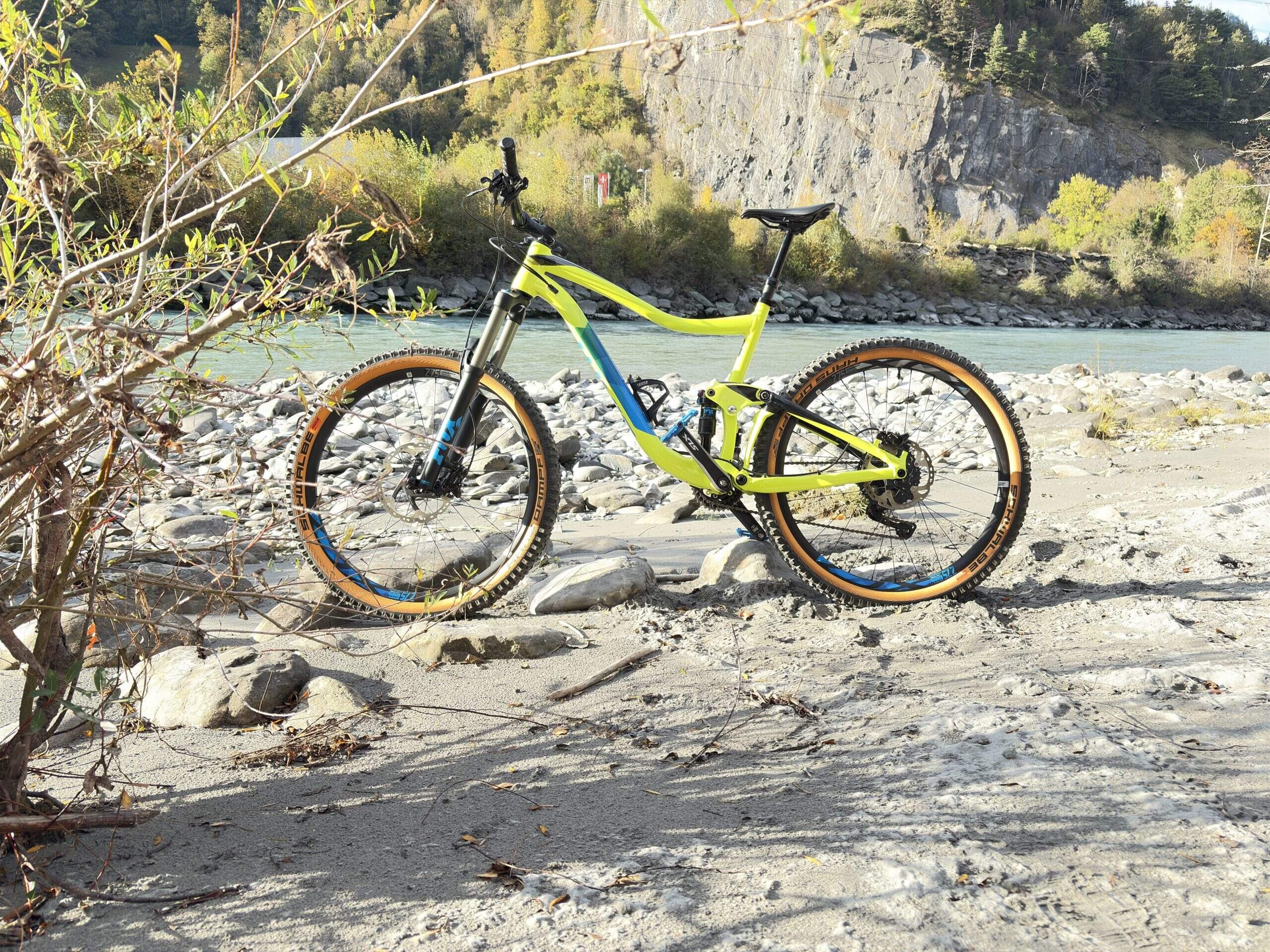 Bild ohne Beschreibung Bild ohne Beschreibung