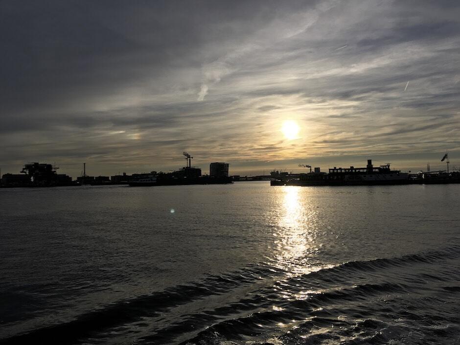 Bild ohne Beschreibung