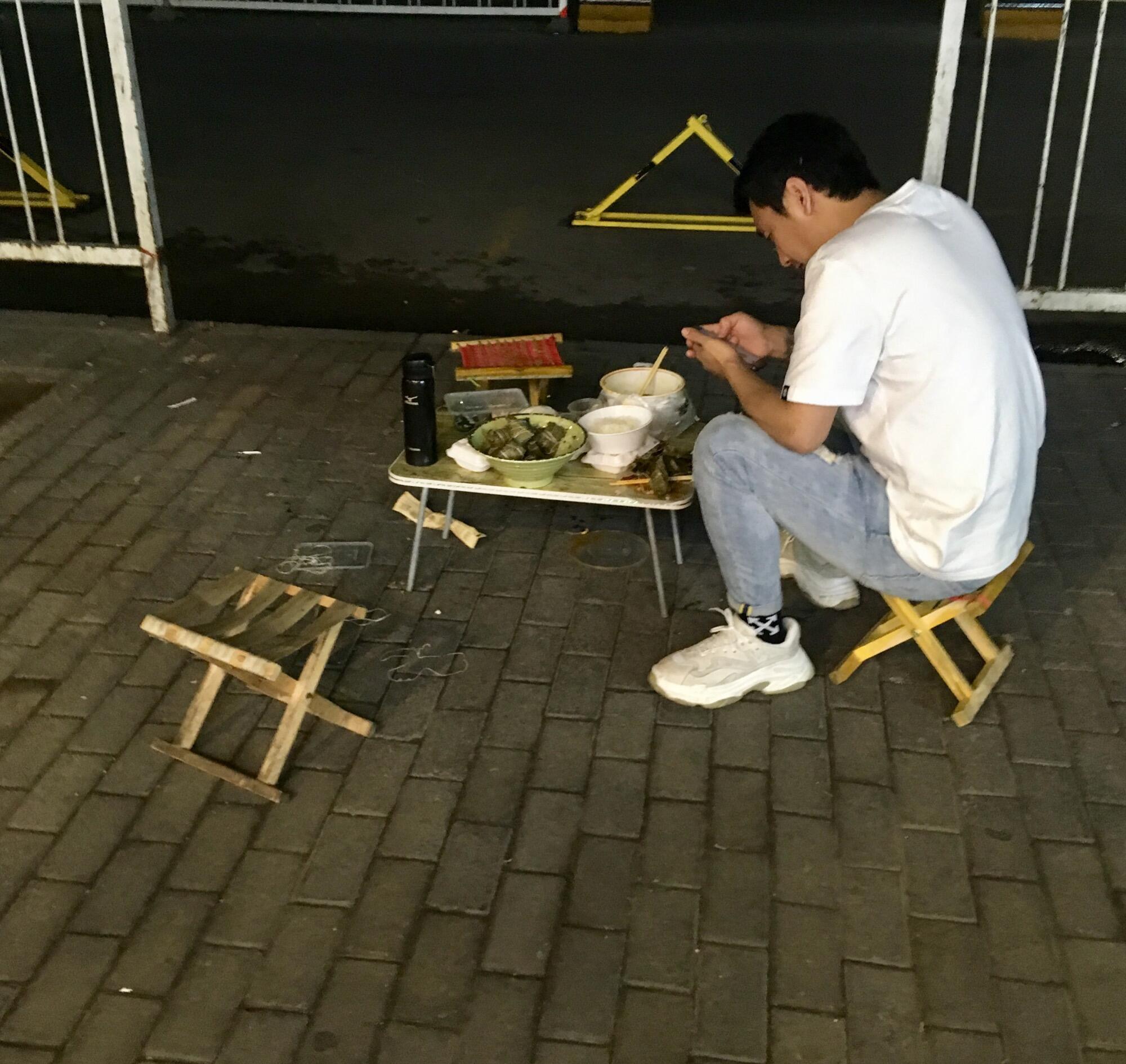 Bild ohne Beschreibung