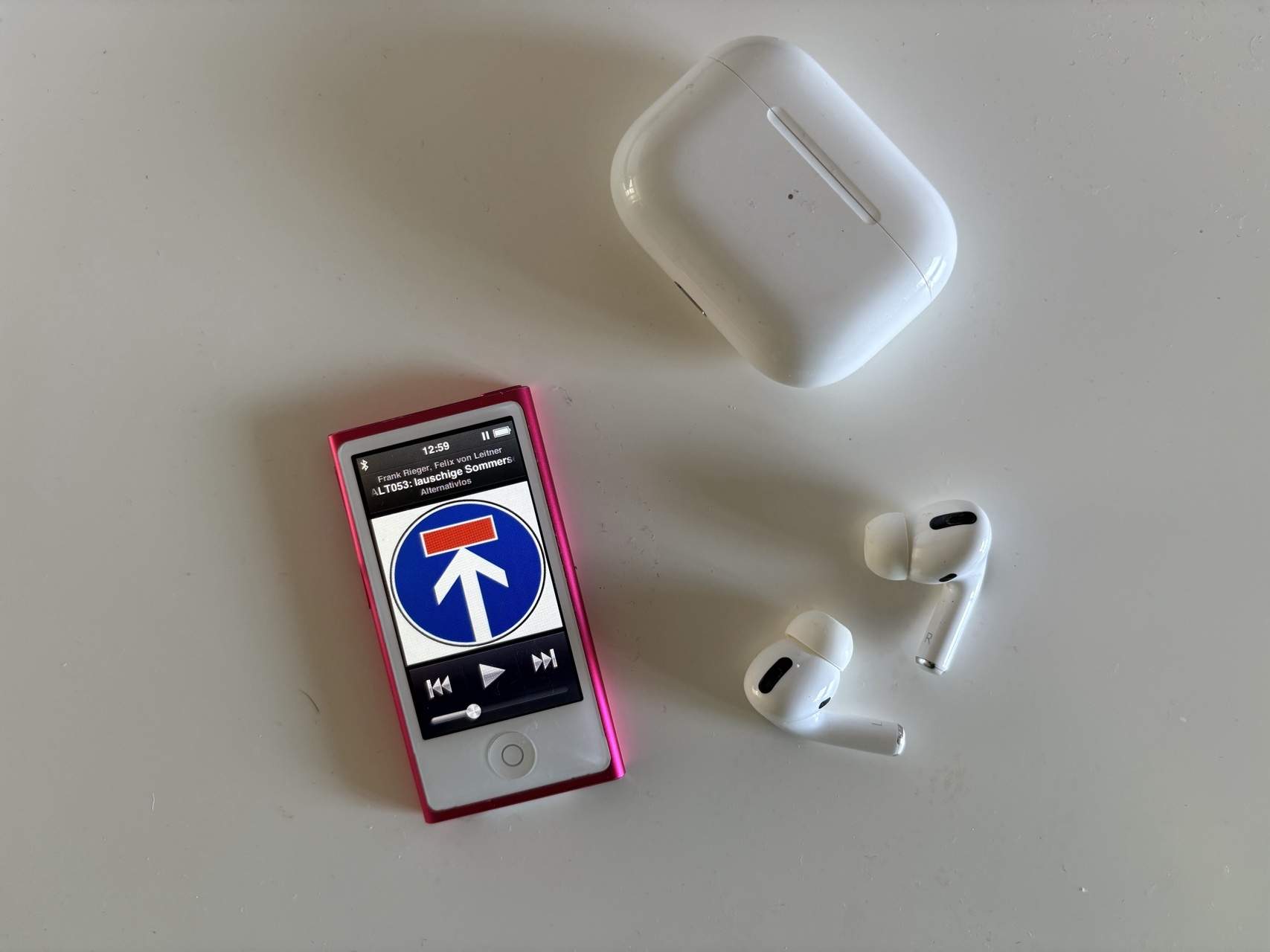 Bild ohne Beschreibung Bild ohne Beschreibung