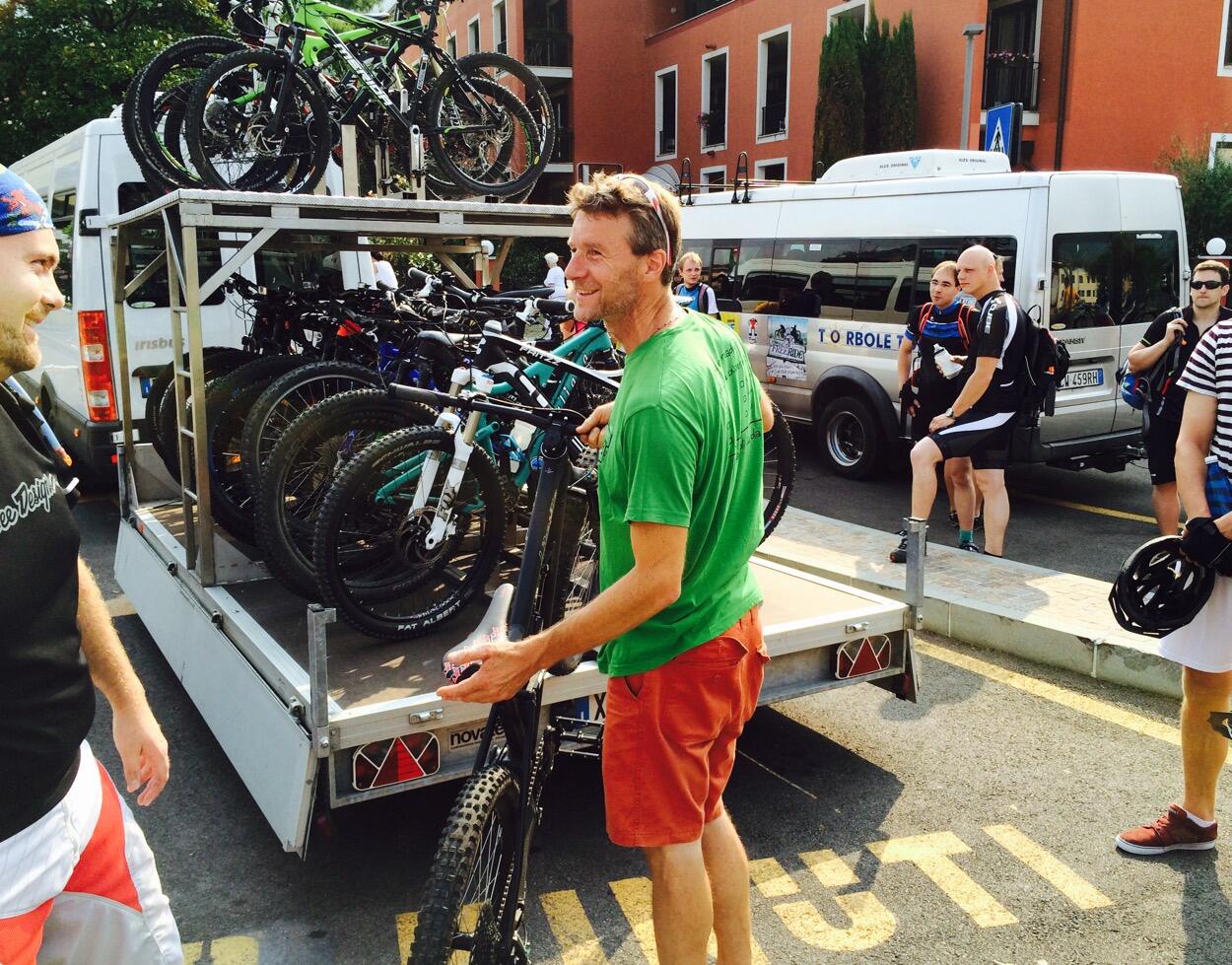 Bild ohne Beschreibung