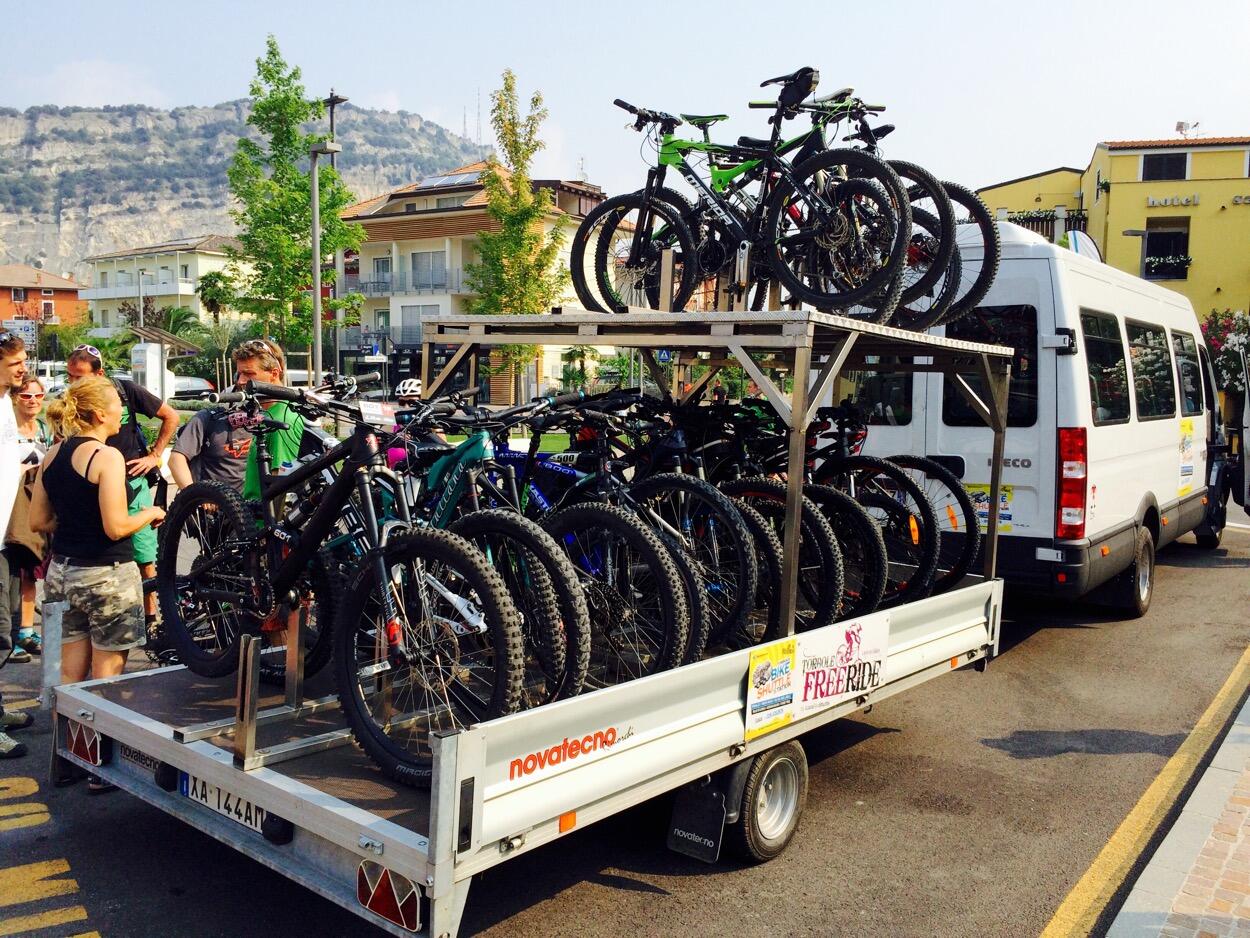 Bild ohne Beschreibung