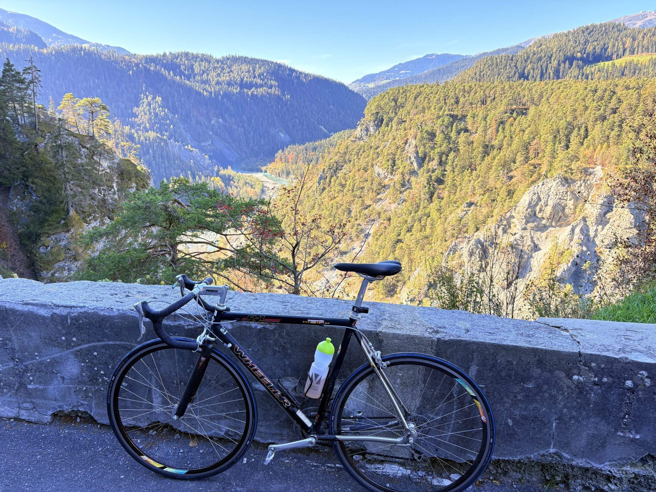 Bild ohne Beschreibung Bild ohne Beschreibung