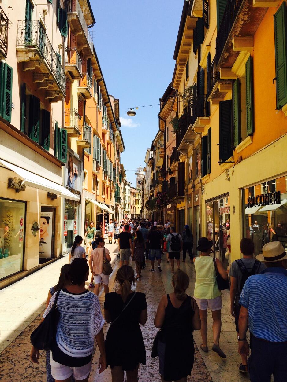 Bild ohne Beschreibung