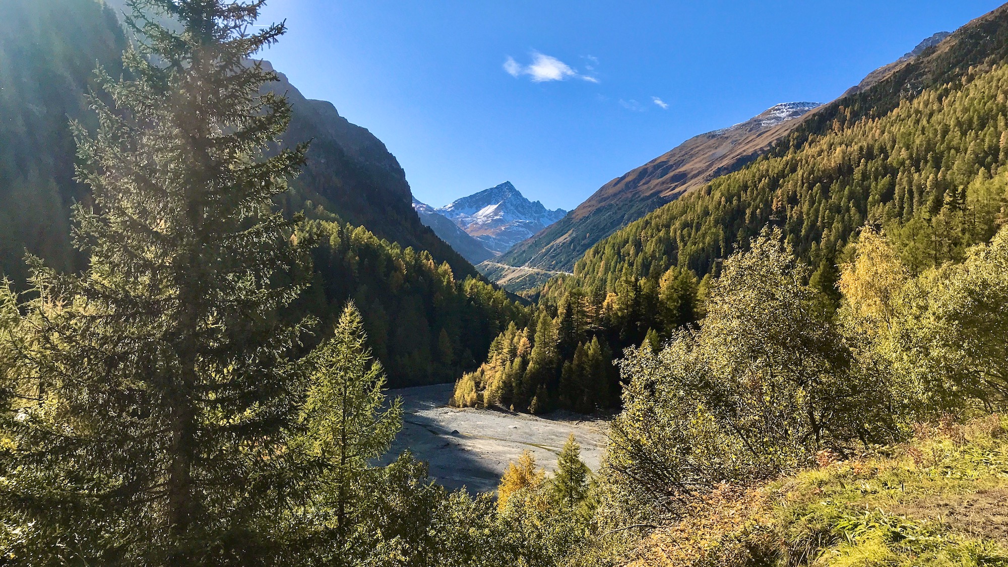 Bild ohne Beschreibung Bild ohne Beschreibung