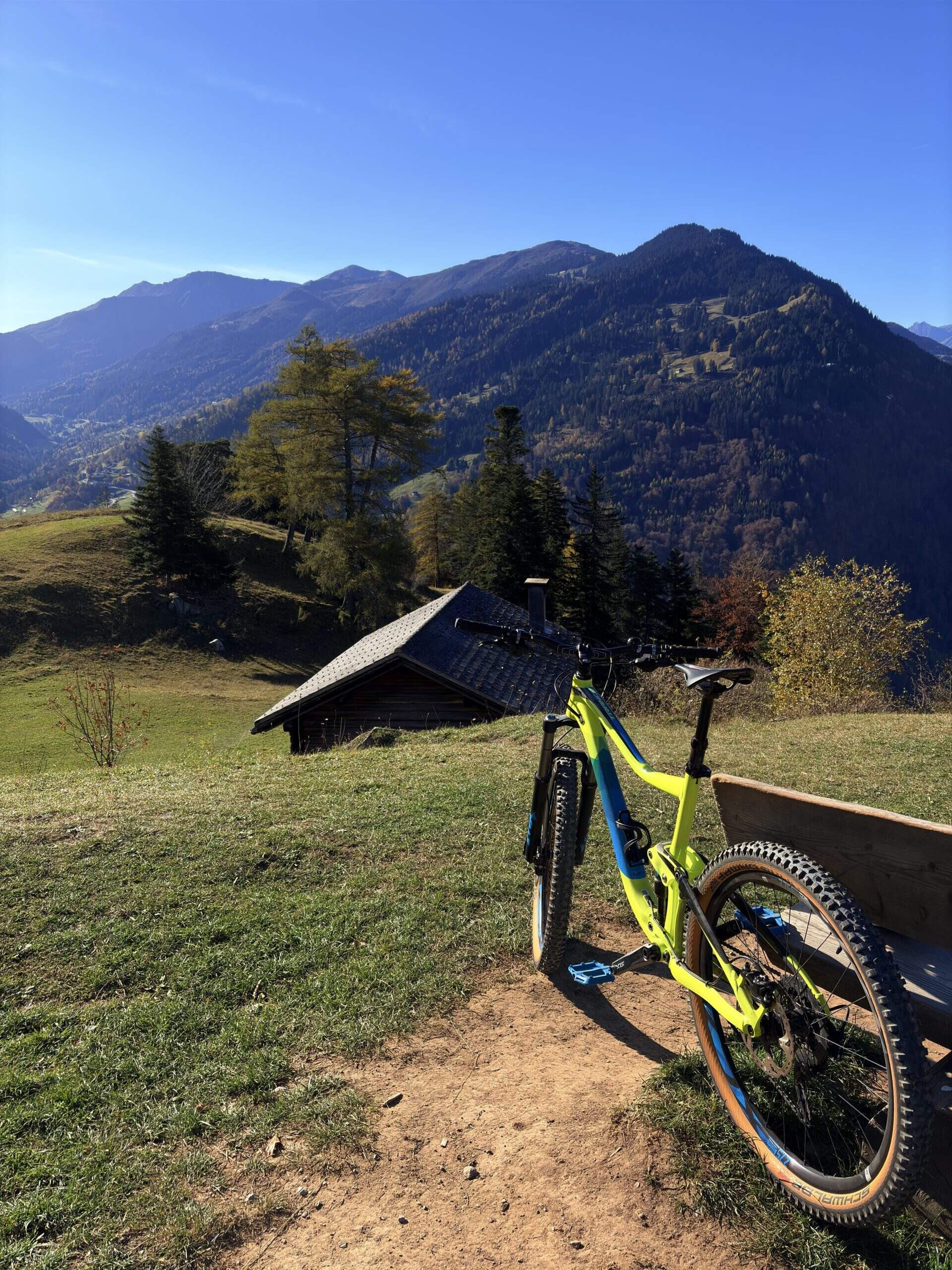 Bild ohne Beschreibung Bild ohne Beschreibung