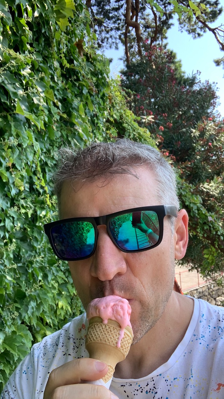 Bild ohne Beschreibung