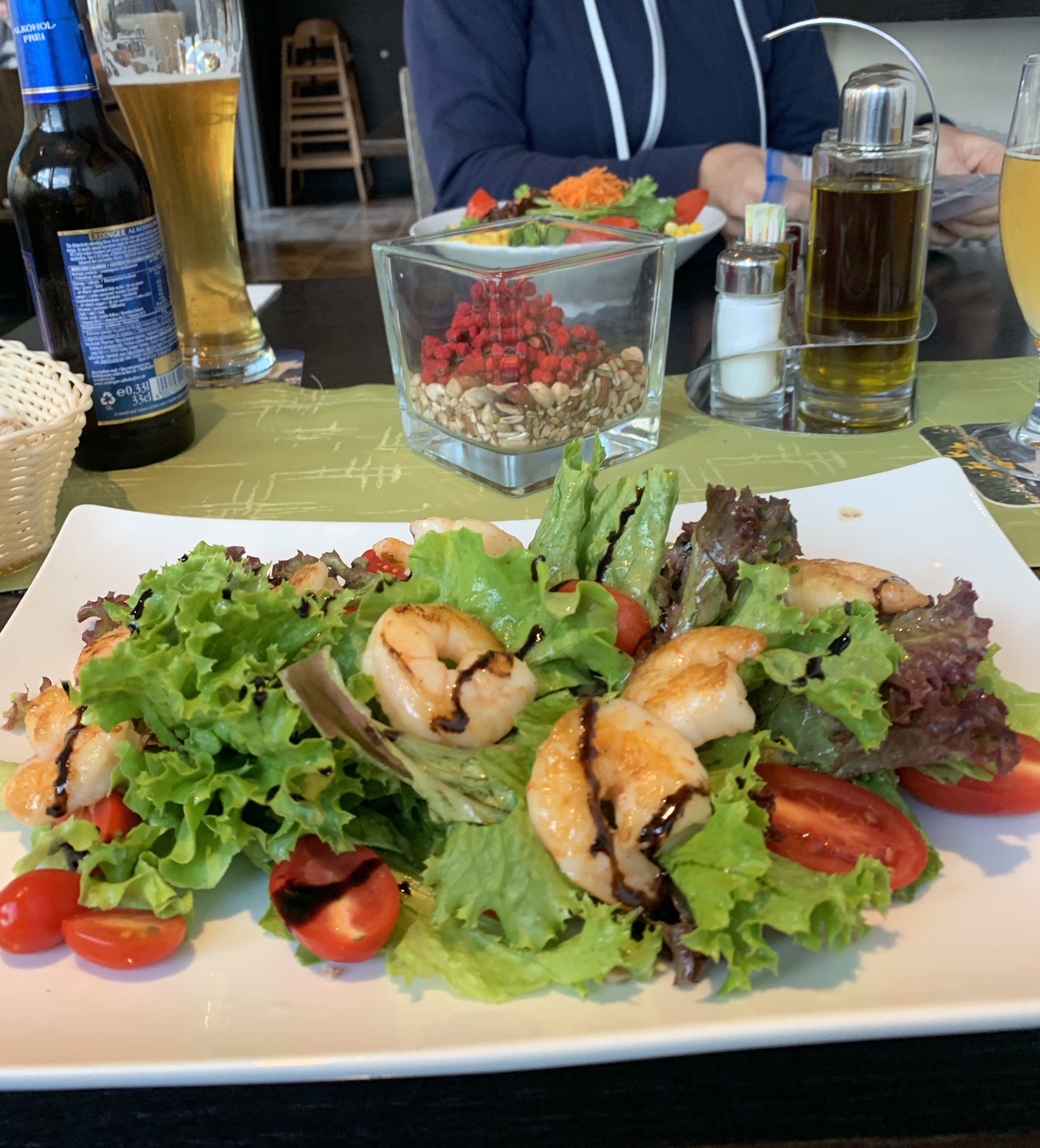 Bild ohne Beschreibung