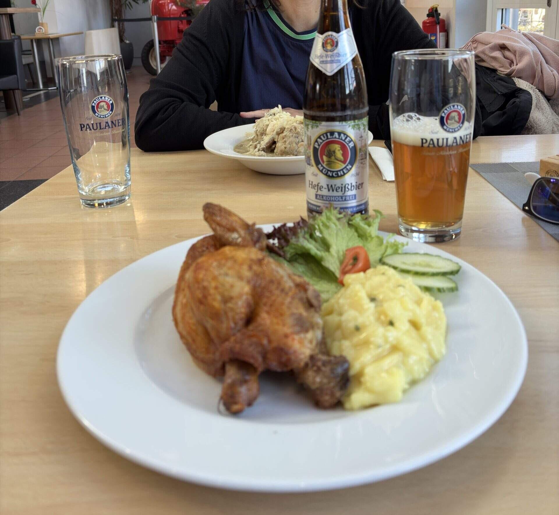 Bild ohne Beschreibung Bild ohne Beschreibung