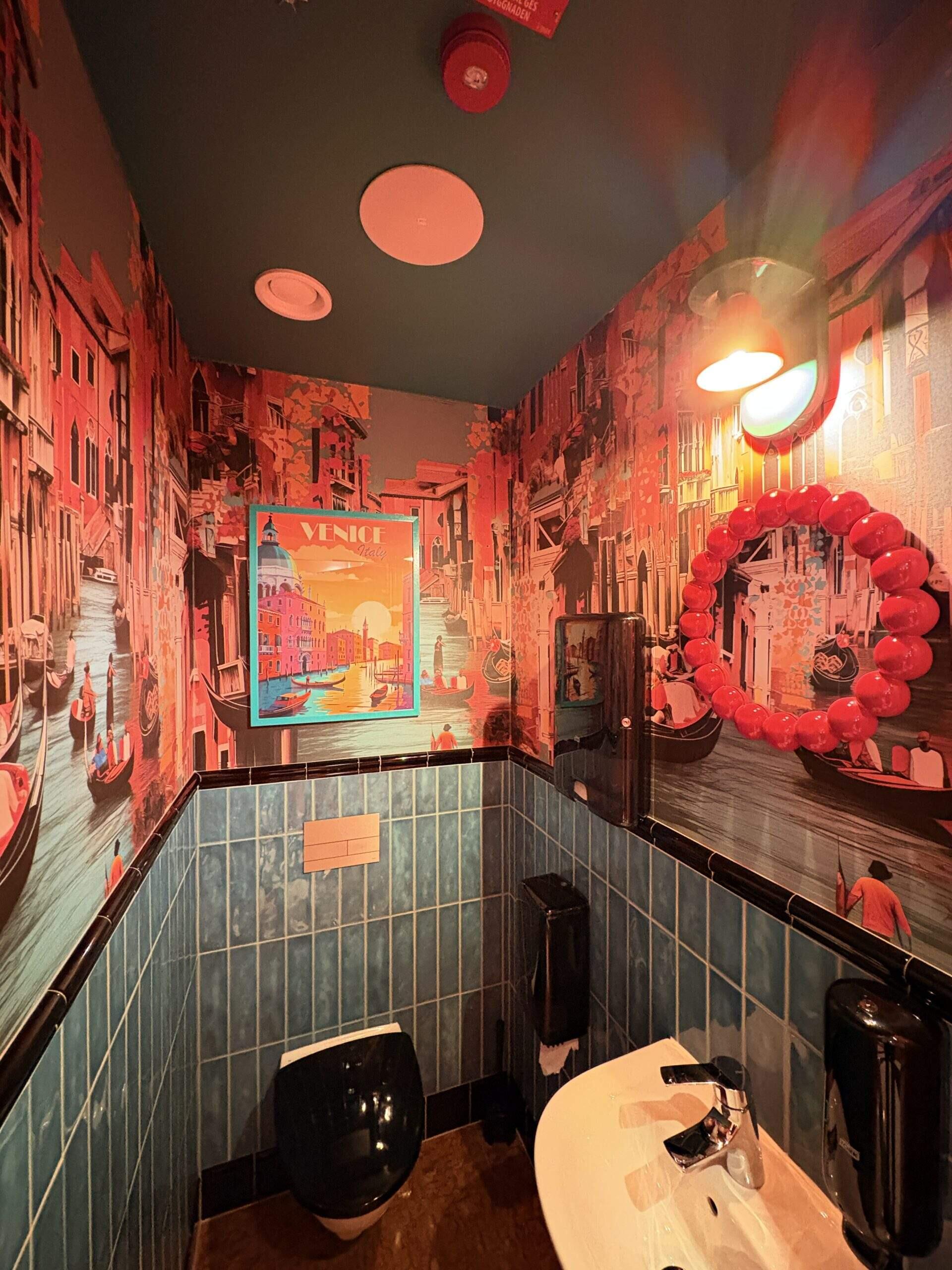 Bild ohne Beschreibung Bild ohne Beschreibung