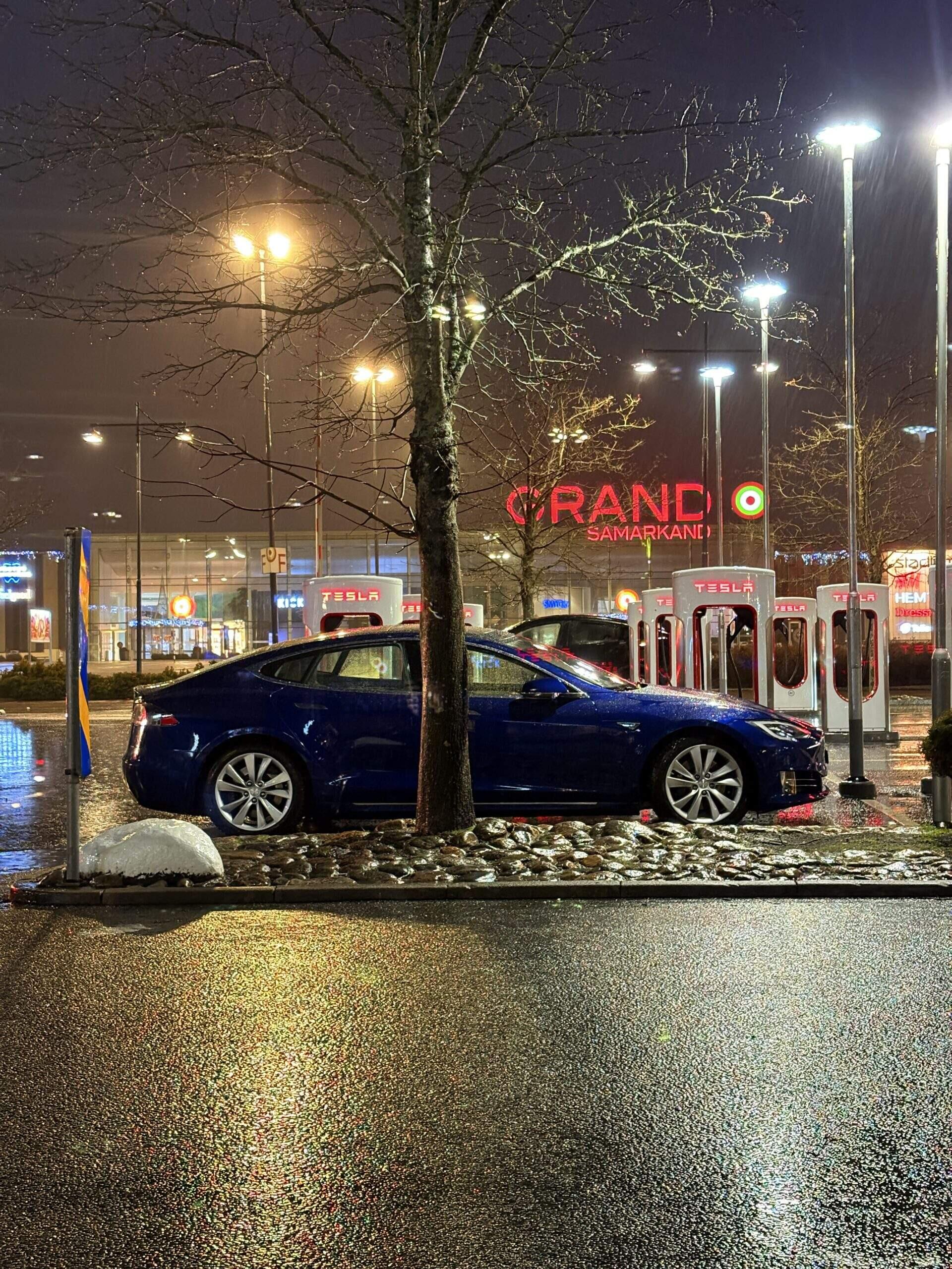 Bild ohne Beschreibung Bild ohne Beschreibung