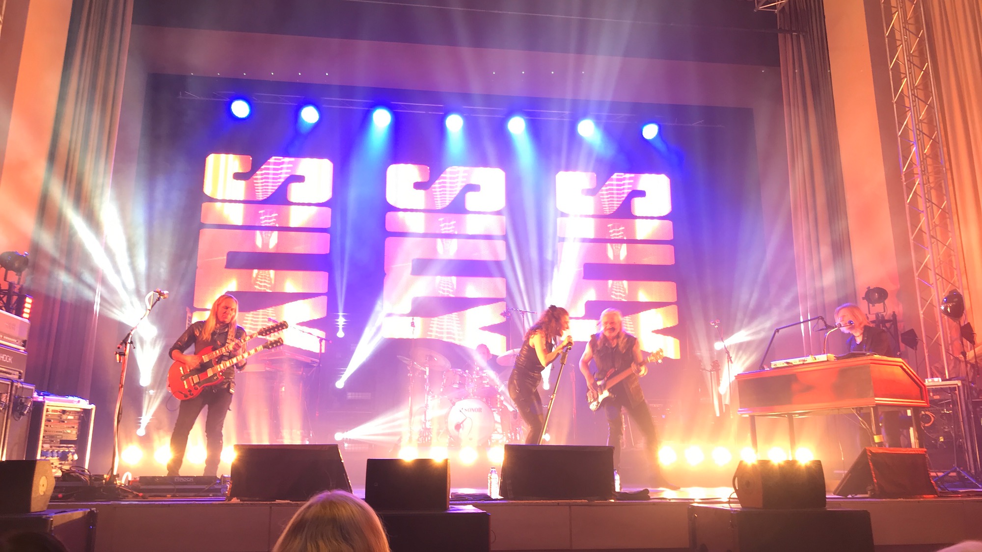 Bild ohne Beschreibung