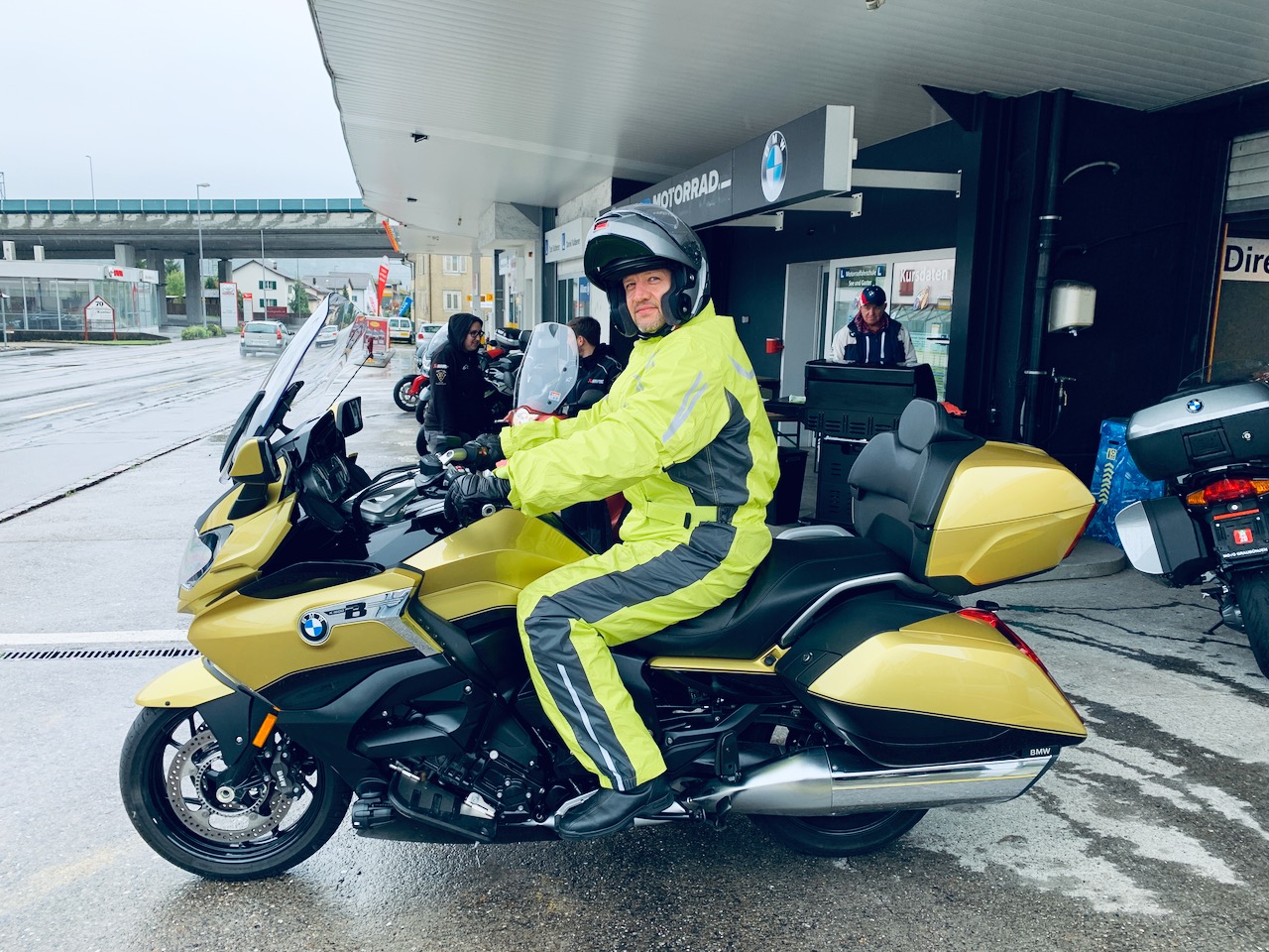 Bild ohne Beschreibung Bild ohne Beschreibung