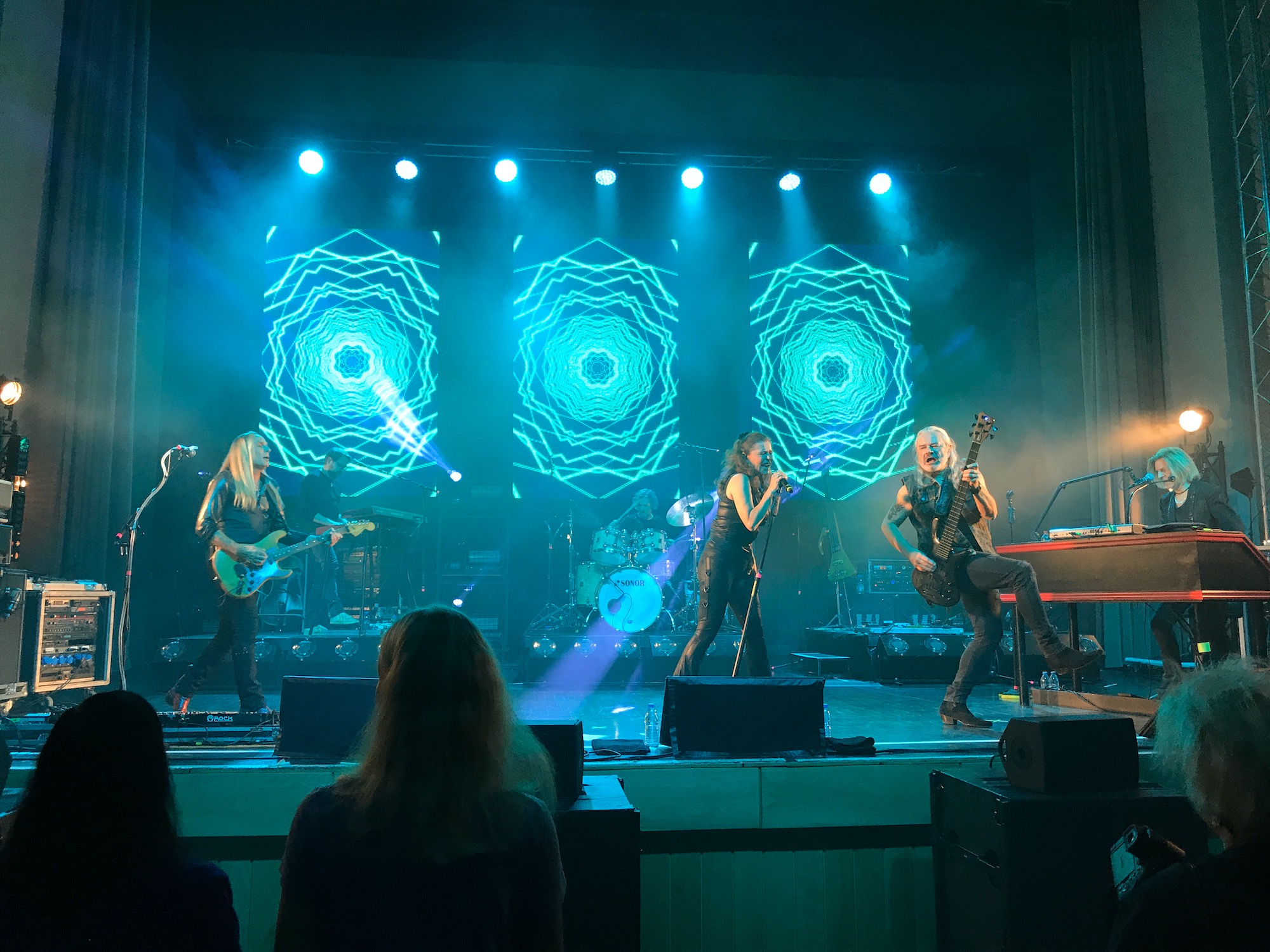 Bild ohne Beschreibung