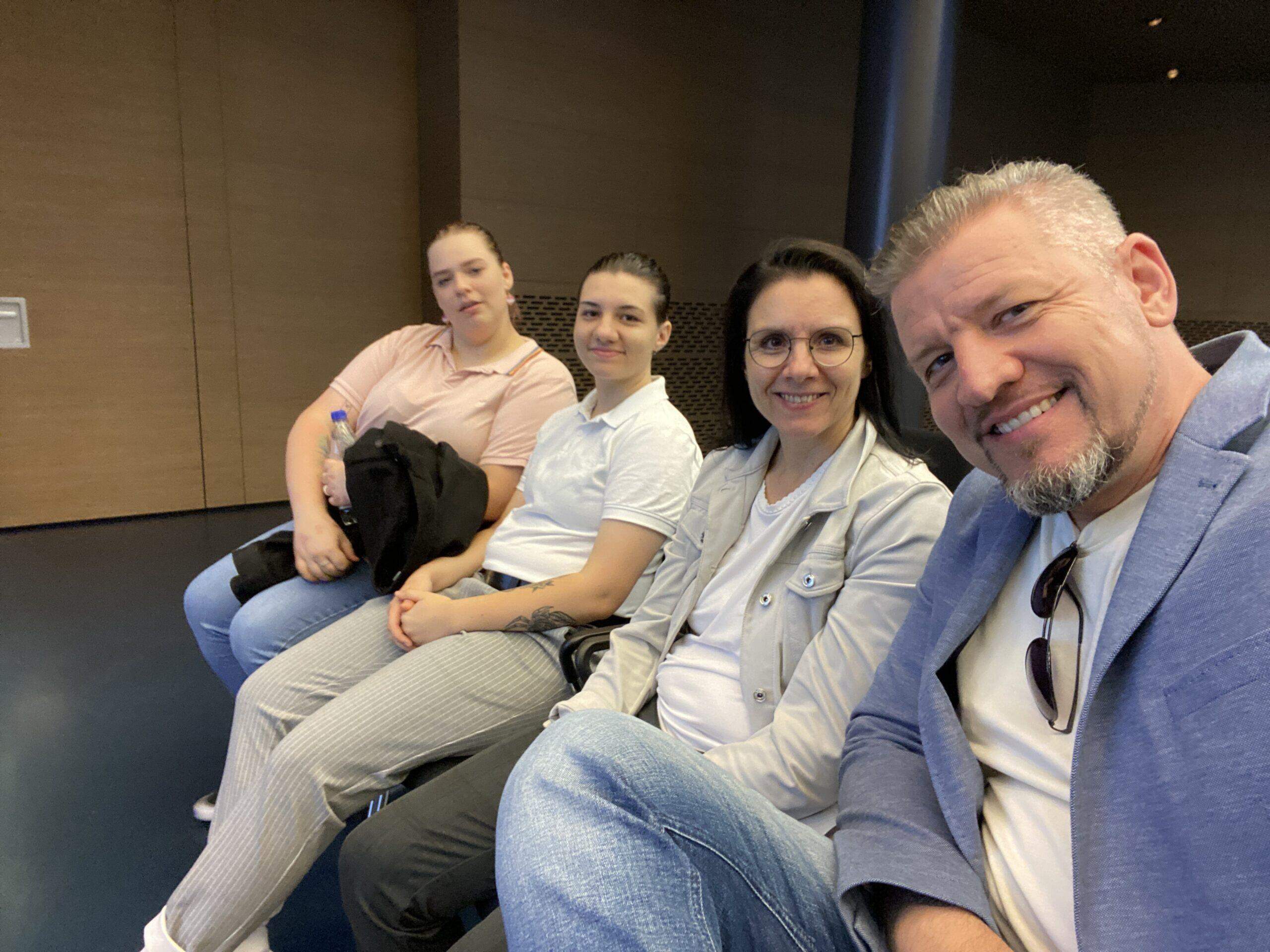 Bild ohne Beschreibung