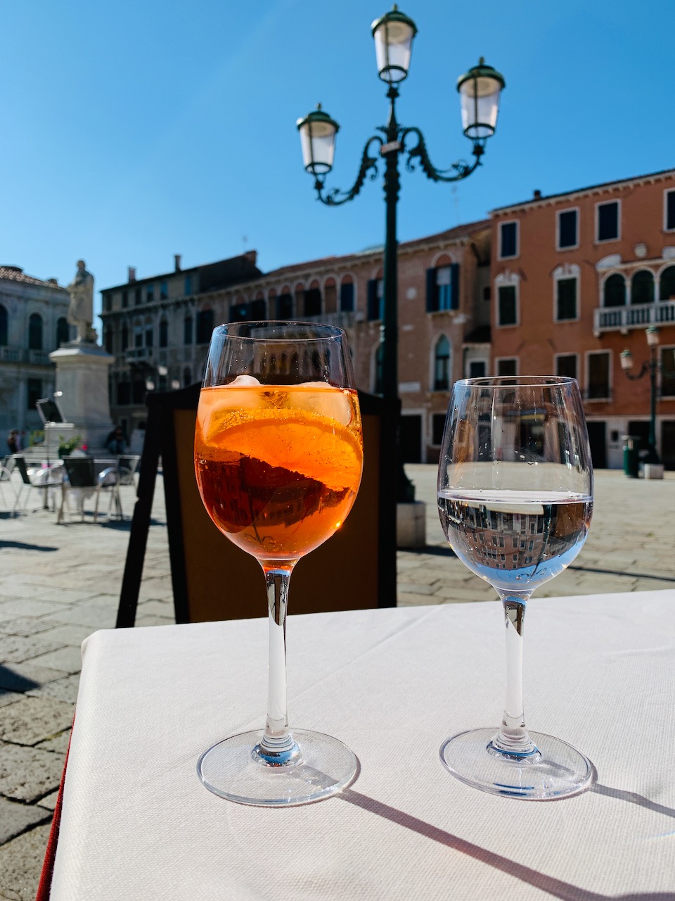 Bild ohne Beschreibung Bild ohne Beschreibung