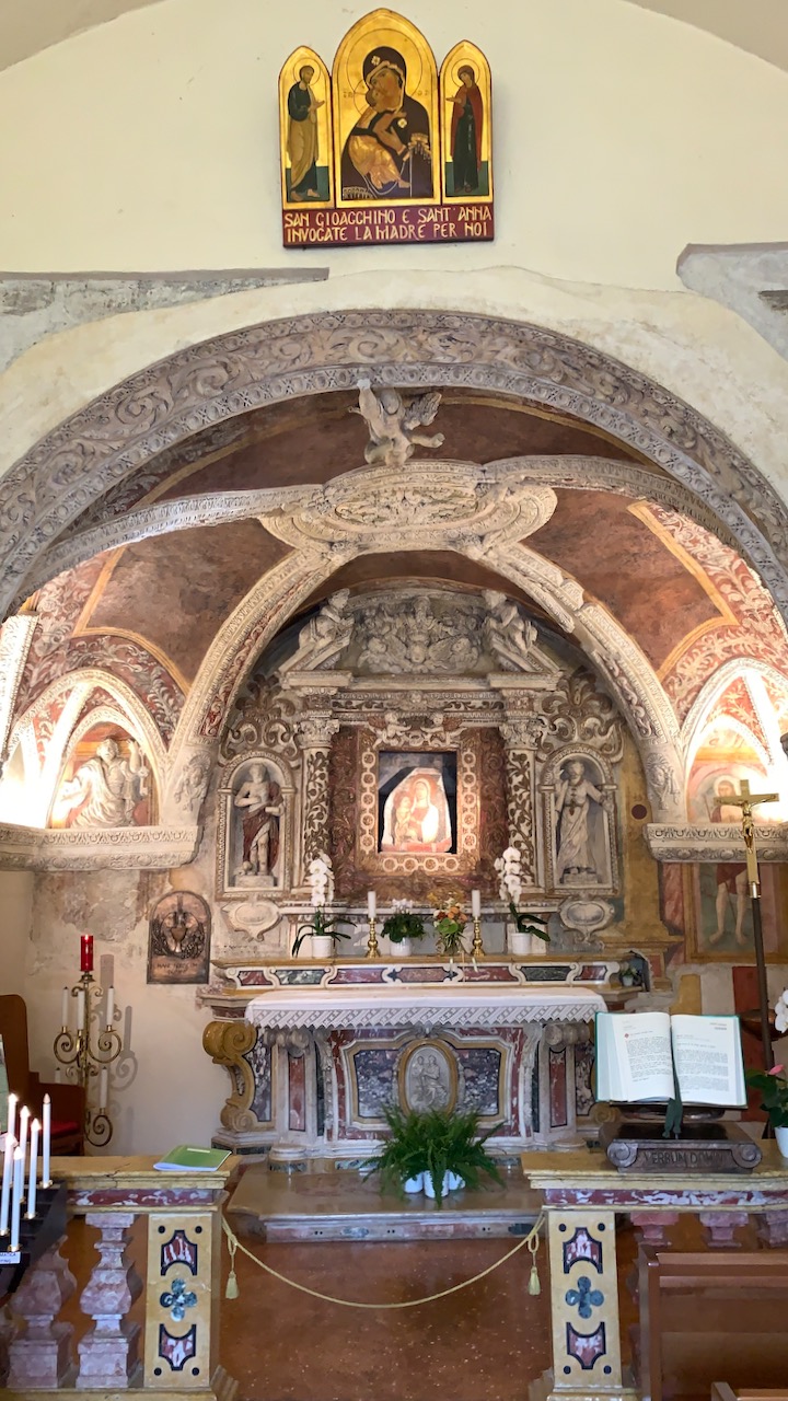 Bild ohne Beschreibung Bild ohne Beschreibung