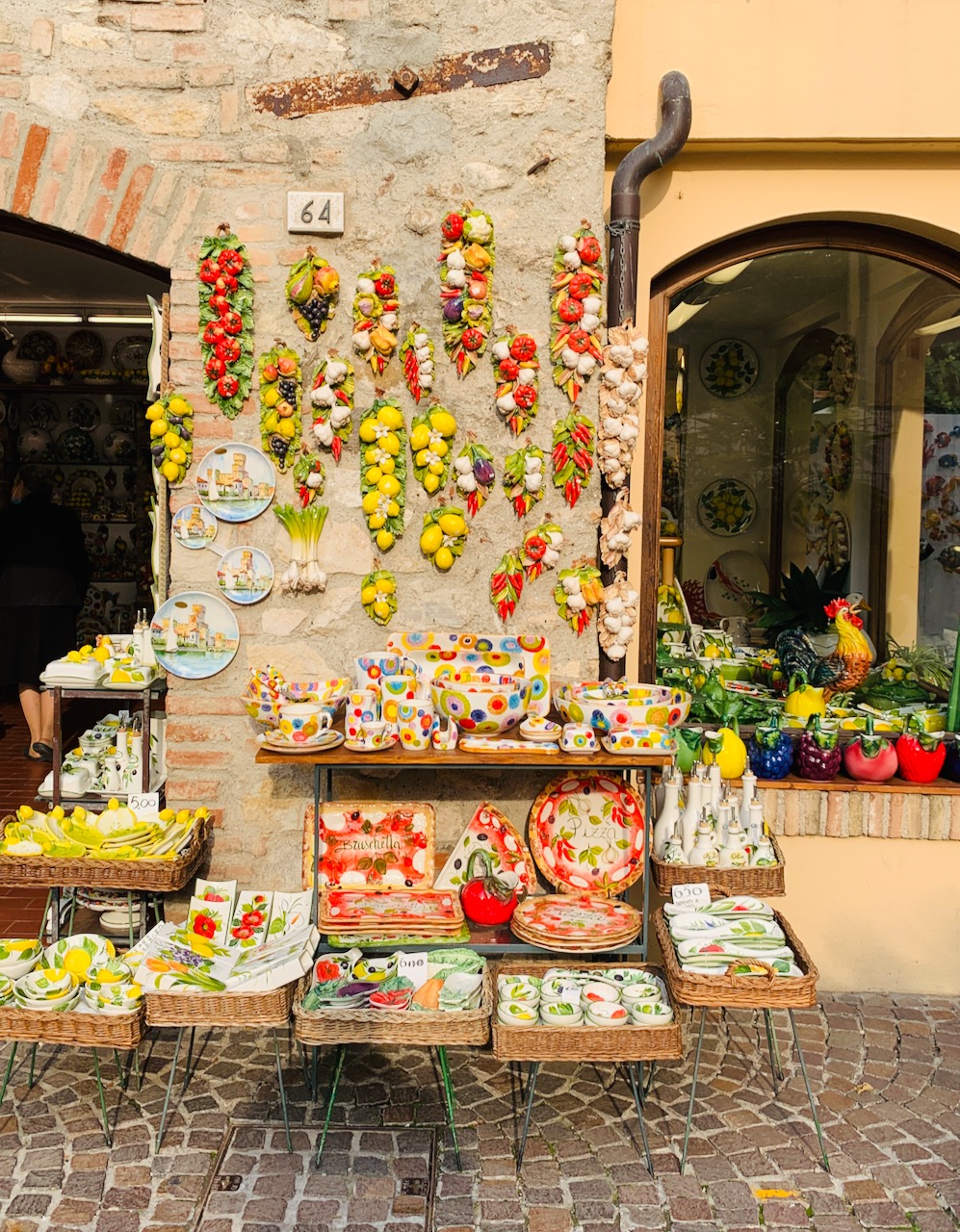 Bild ohne Beschreibung Bild ohne Beschreibung