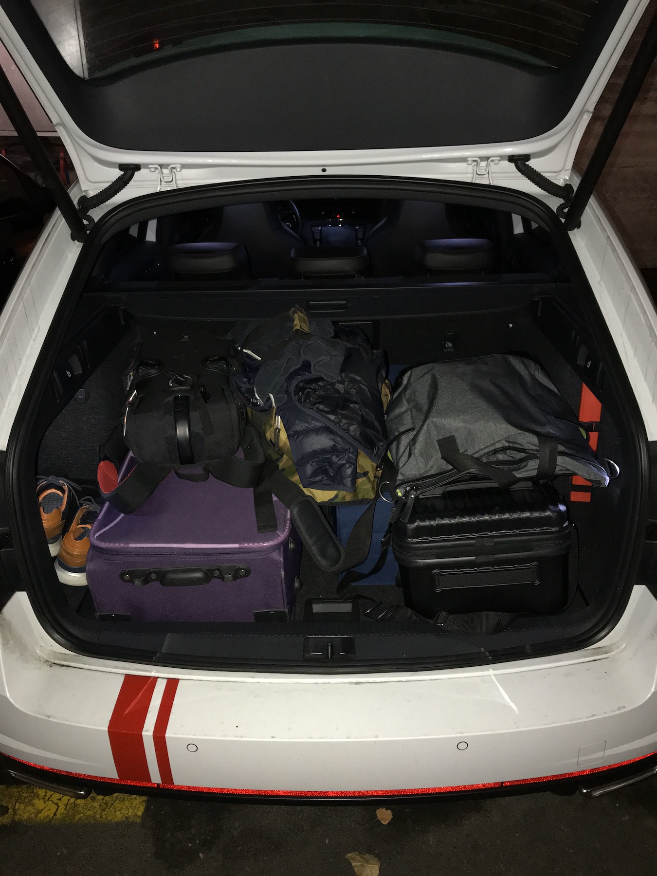 Bild ohne Beschreibung Bild ohne Beschreibung