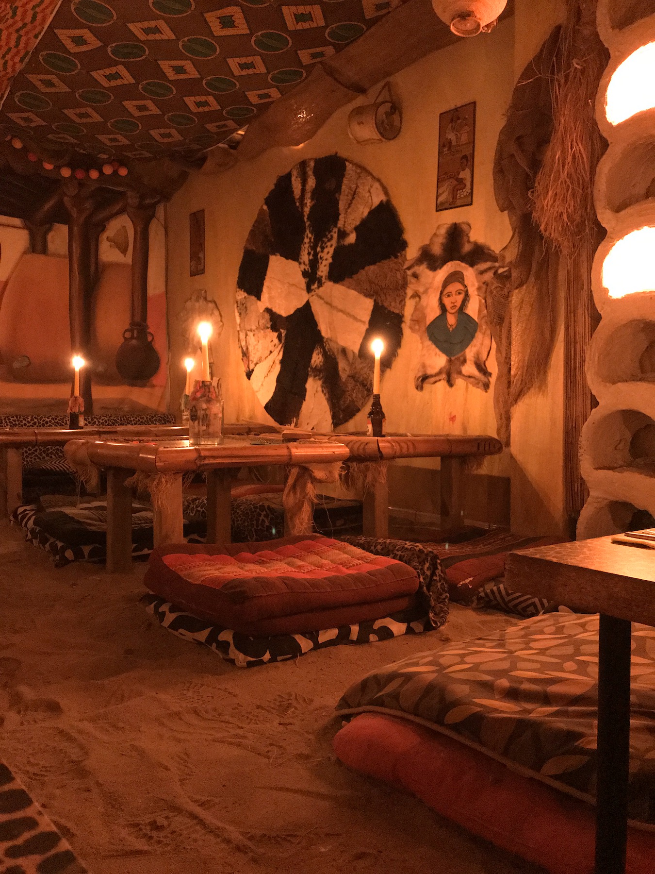 Bild ohne Beschreibung Bild ohne Beschreibung