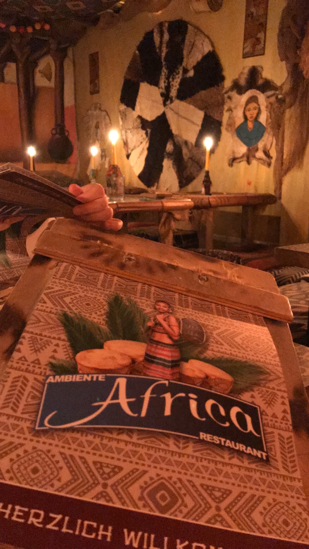 Bild ohne Beschreibung Bild ohne Beschreibung