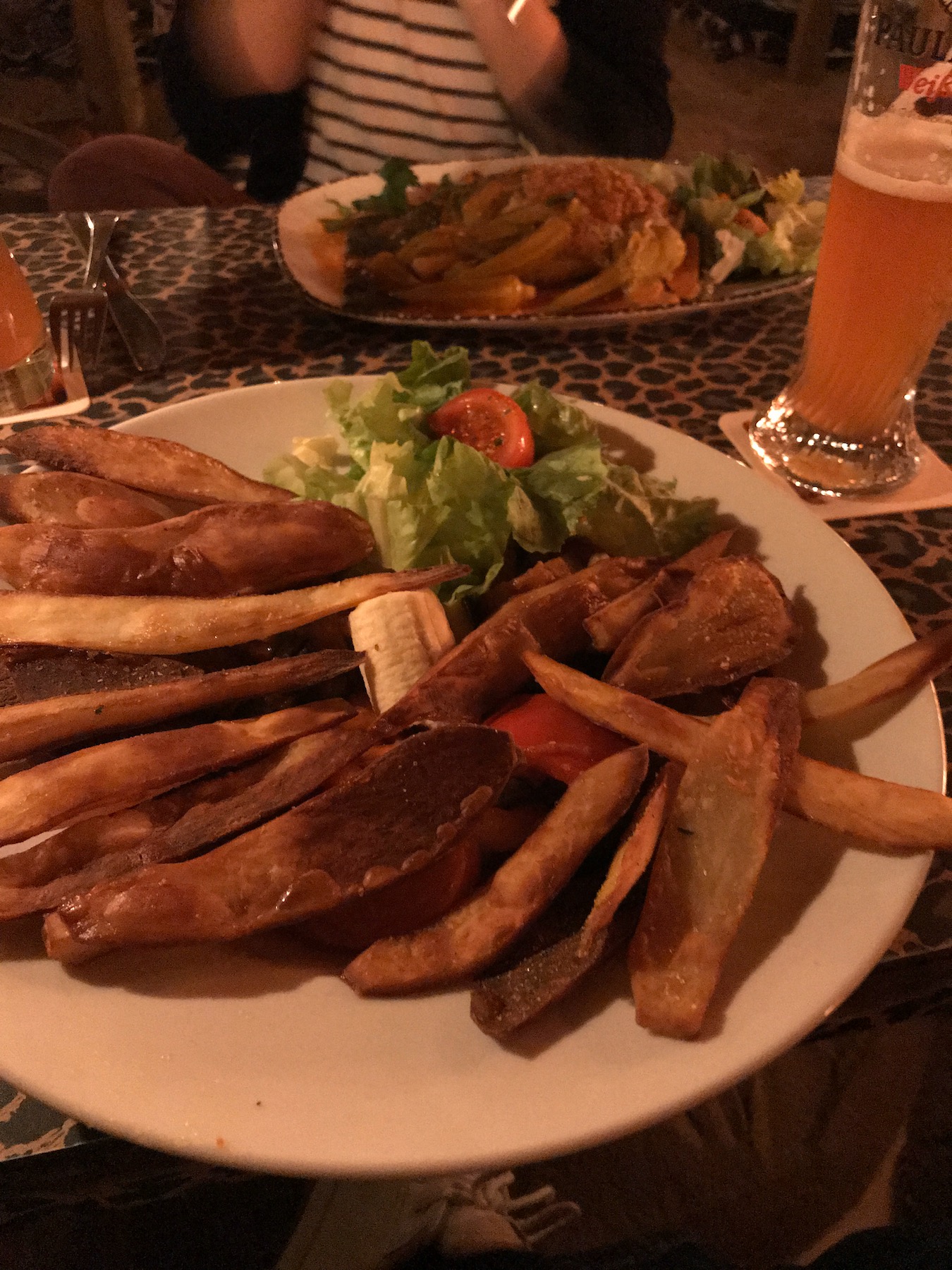 Bild ohne Beschreibung Bild ohne Beschreibung