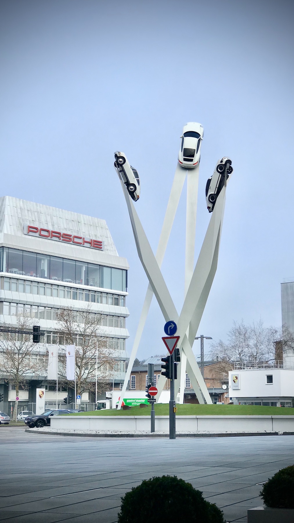 Bild ohne Beschreibung Bild ohne Beschreibung