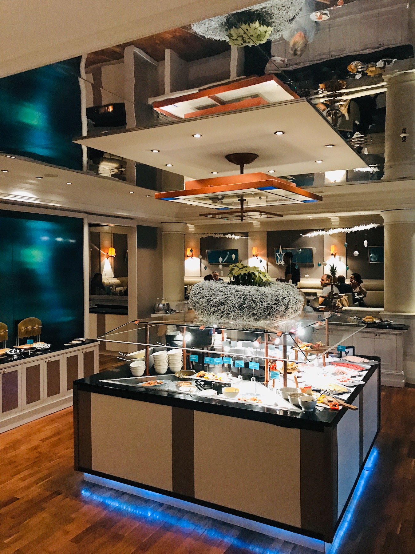 Bild ohne Beschreibung Bild ohne Beschreibung