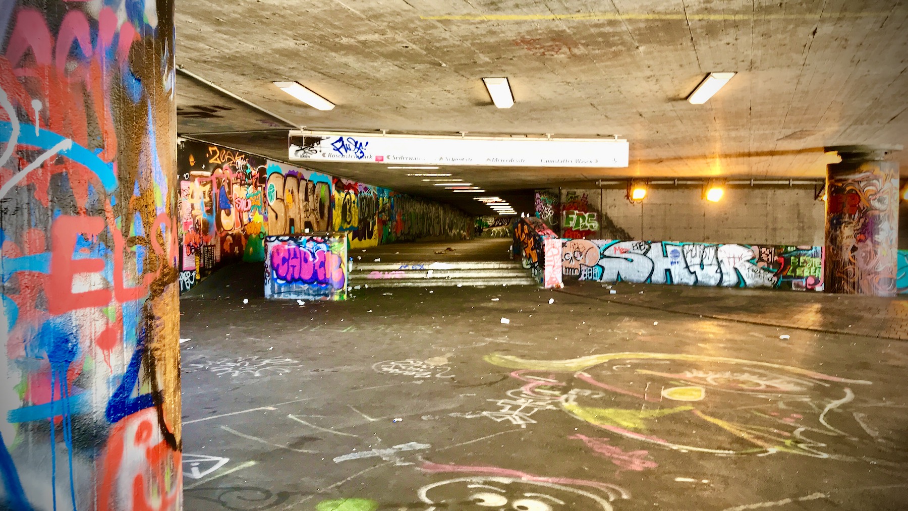 Bild ohne Beschreibung Bild ohne Beschreibung