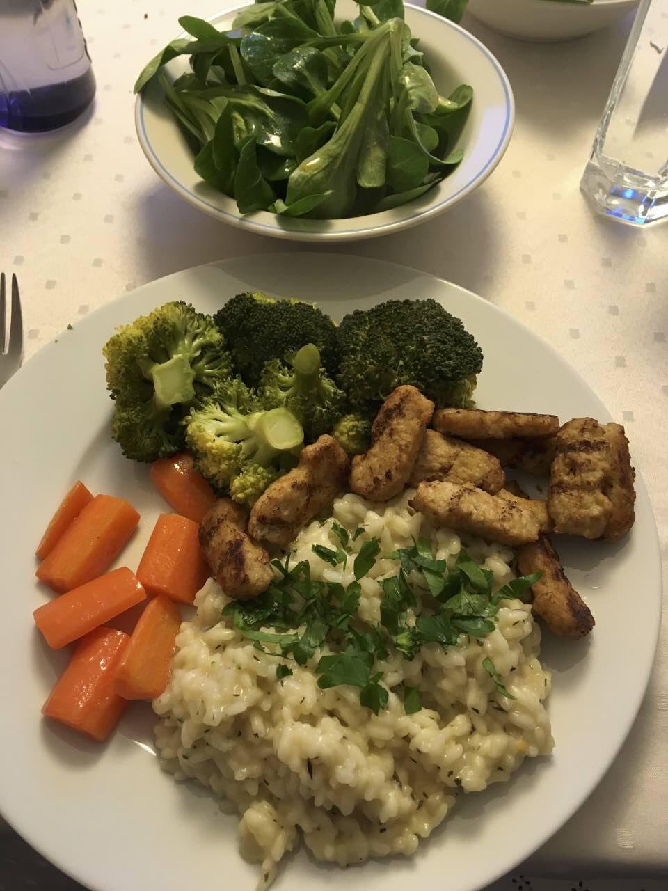 Bild ohne Beschreibung Bild ohne Beschreibung