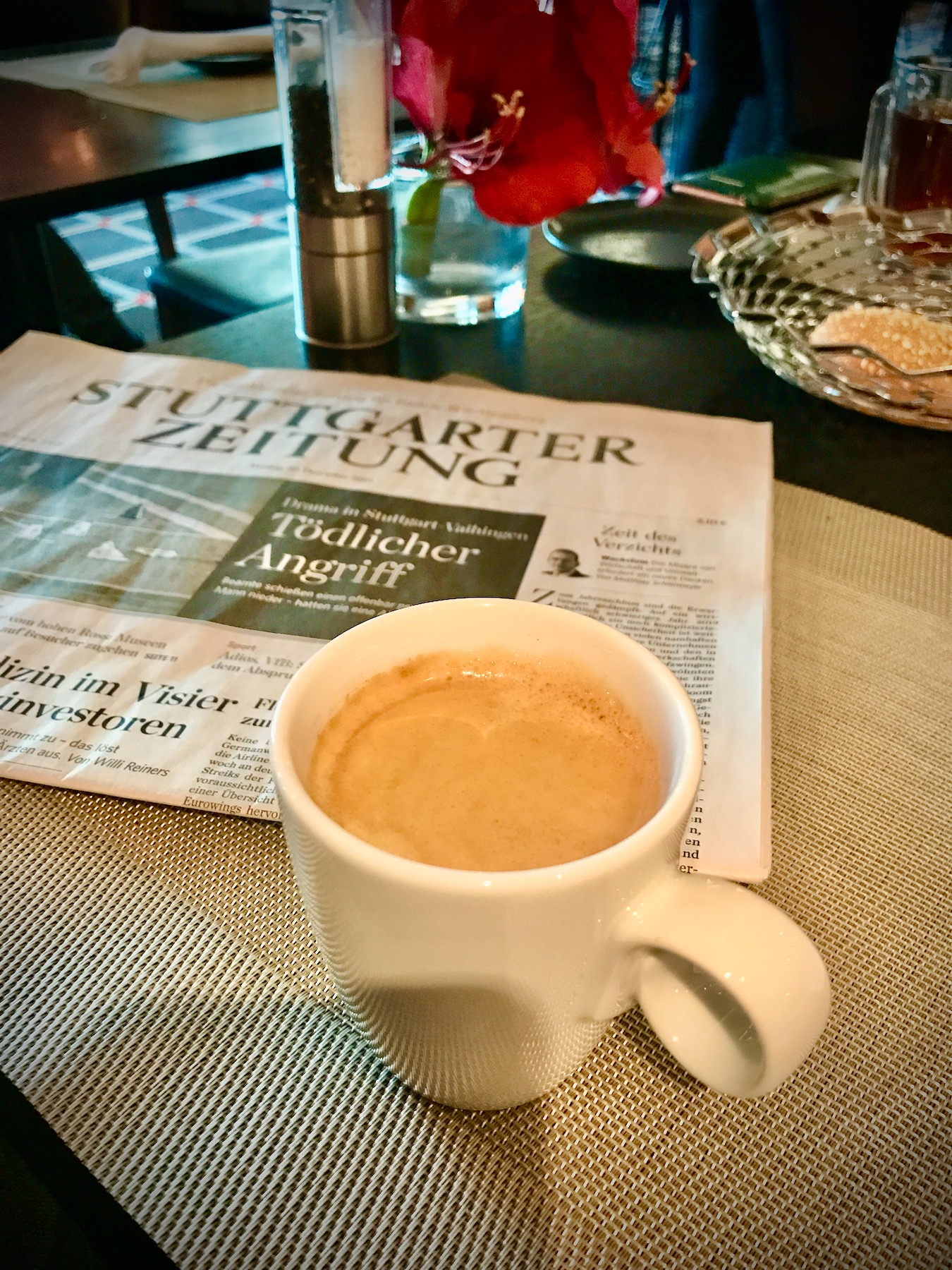 Bild ohne Beschreibung Bild ohne Beschreibung